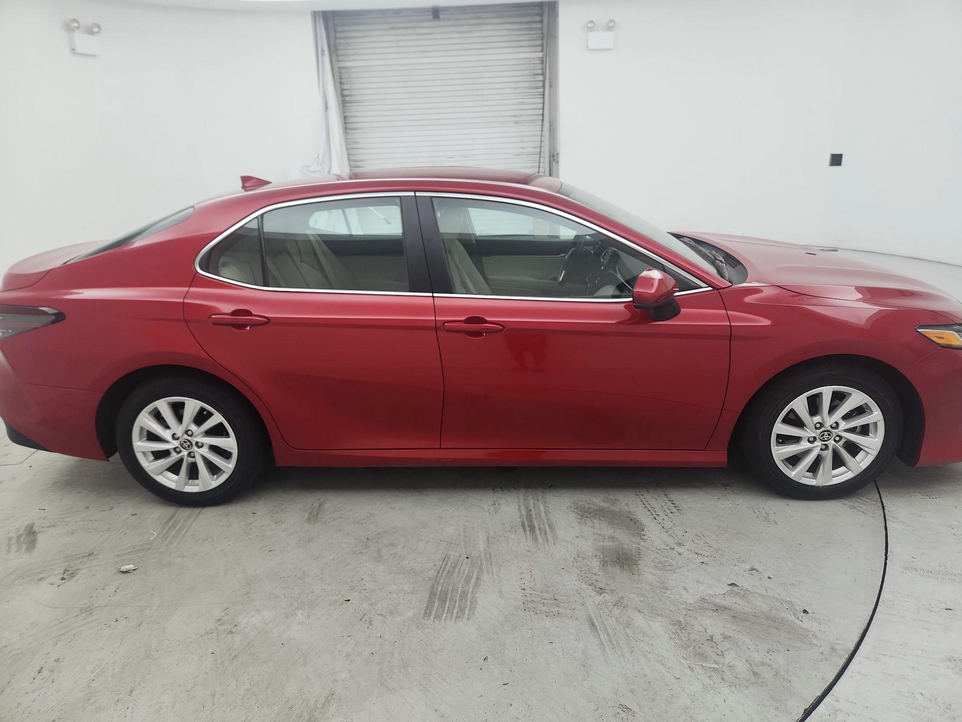 Thumbnail: 2023 Toyota Camry - 4