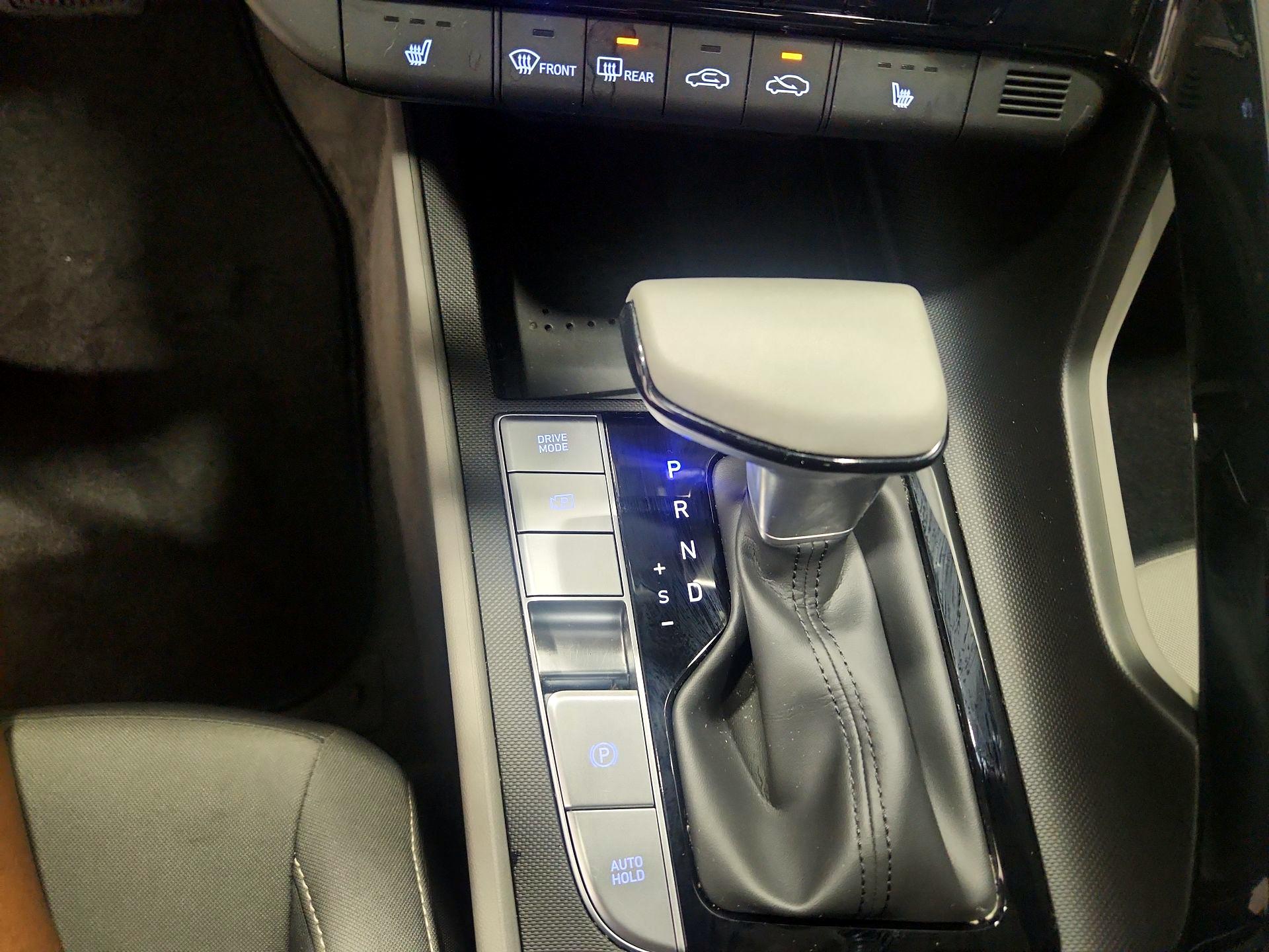 Thumbnail: 2023 Hyundai Elantra - 17