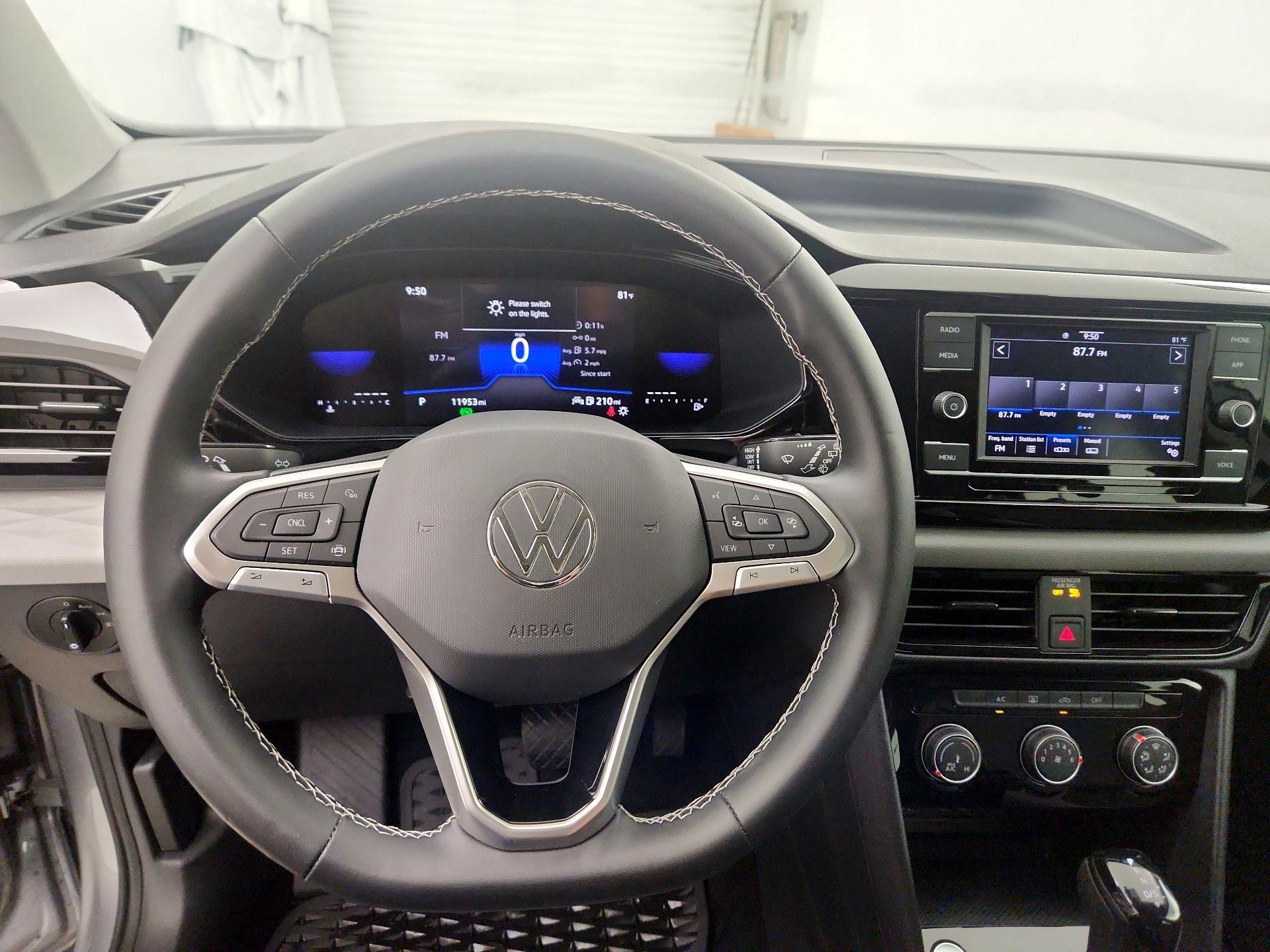 Thumbnail: 2023 Volkswagen Taos - 8