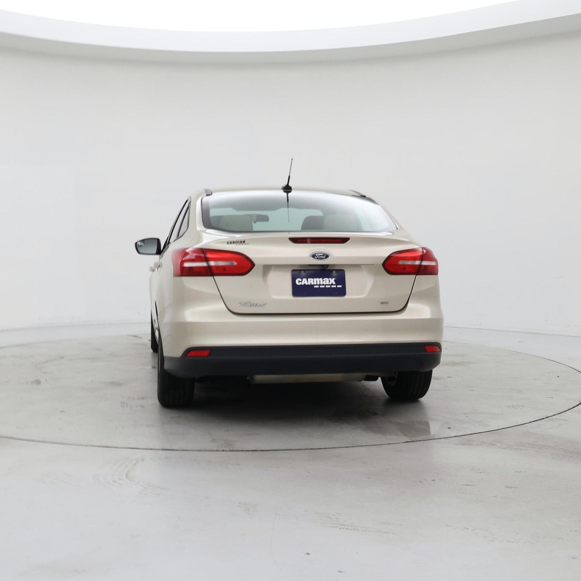 Thumbnail: 2018 Ford Focus - 6