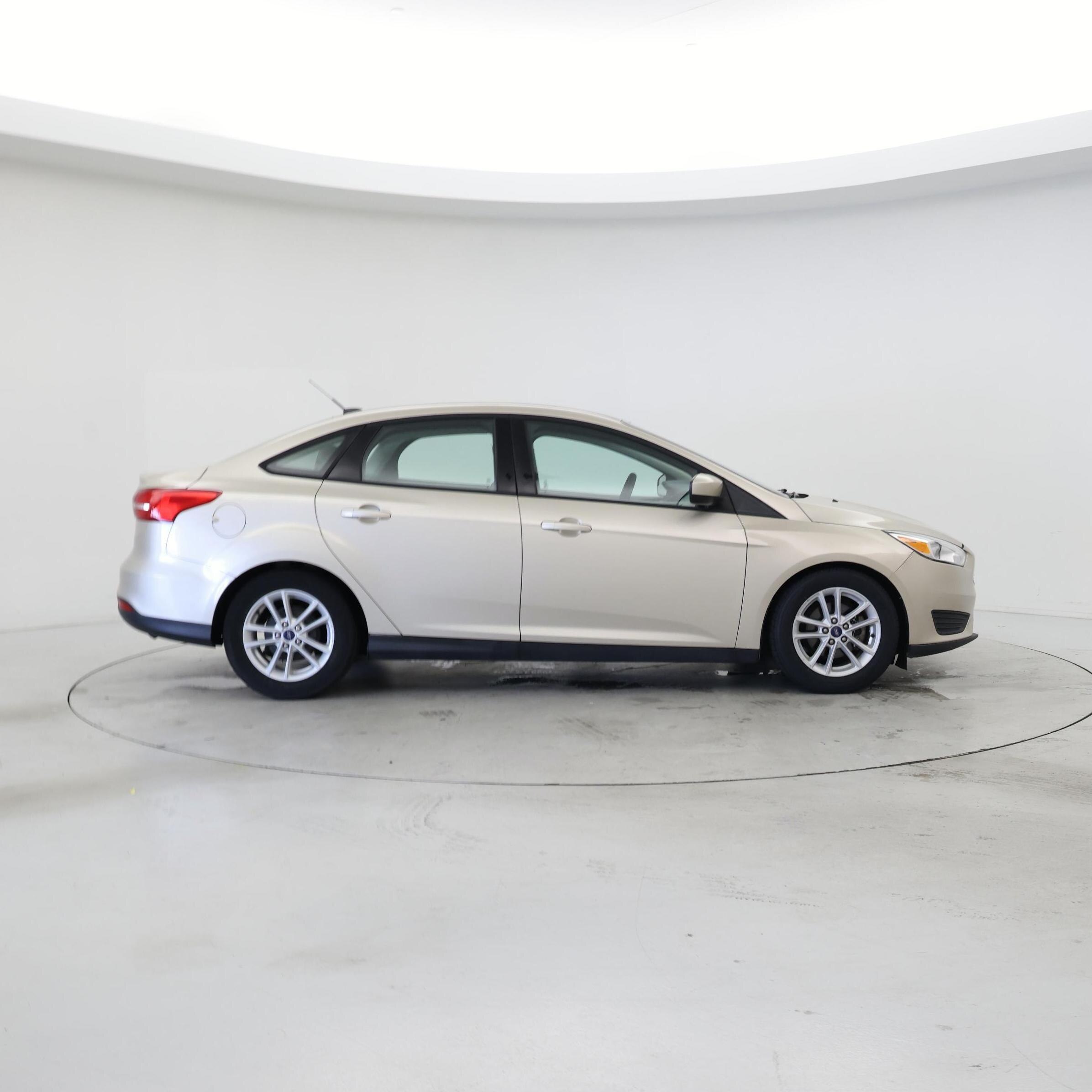 Thumbnail: 2018 Ford Focus - 7
