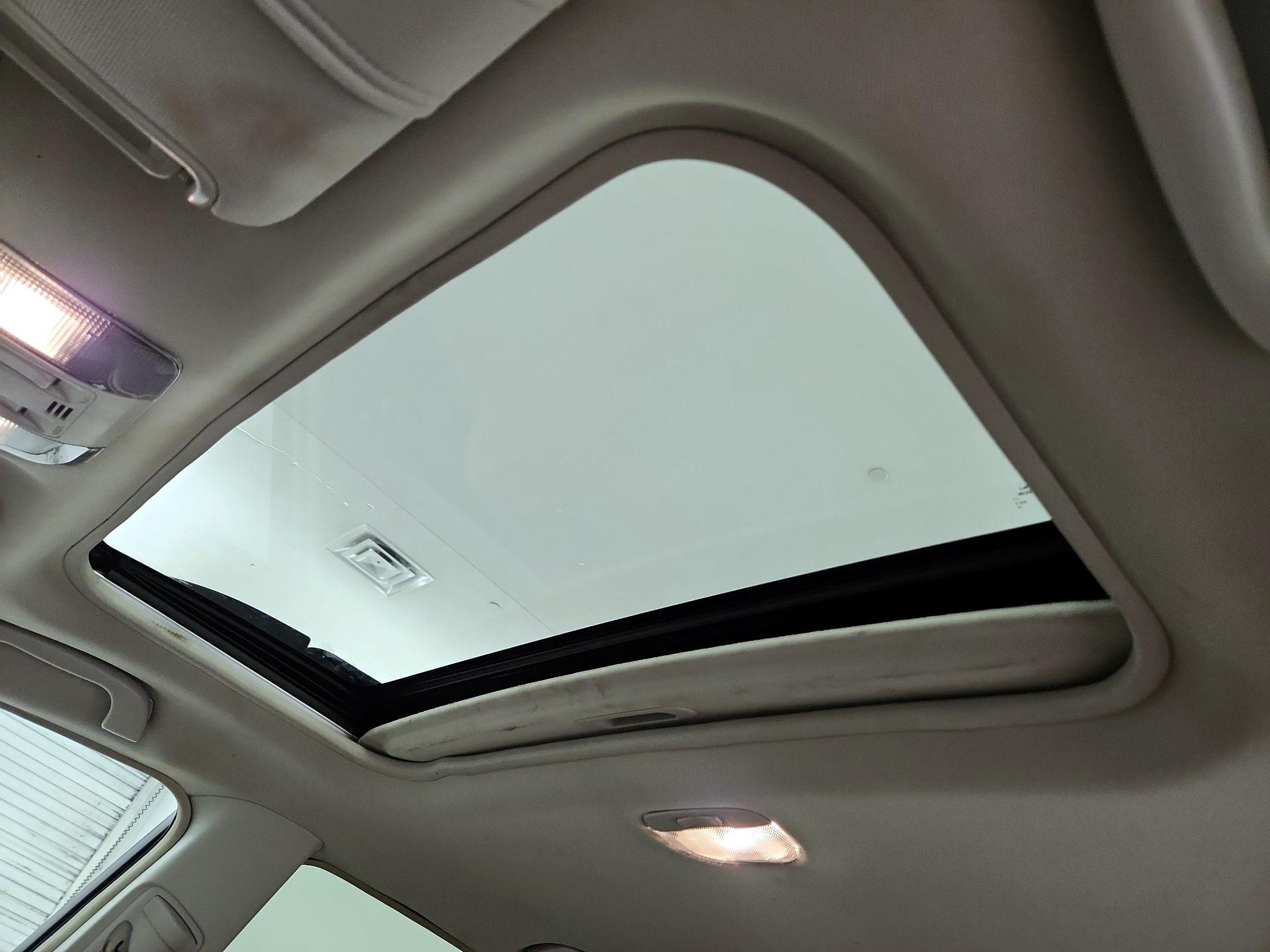 Thumbnail: 2014 Subaru Outback - 19