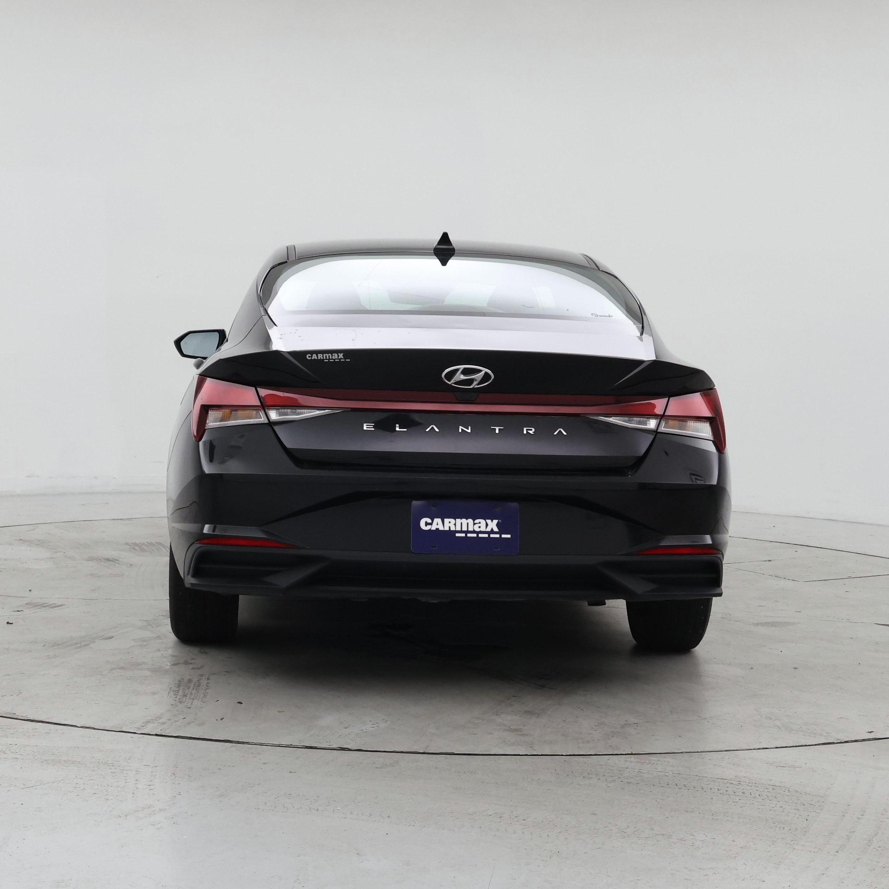 Thumbnail: 2022 Hyundai Elantra - 6
