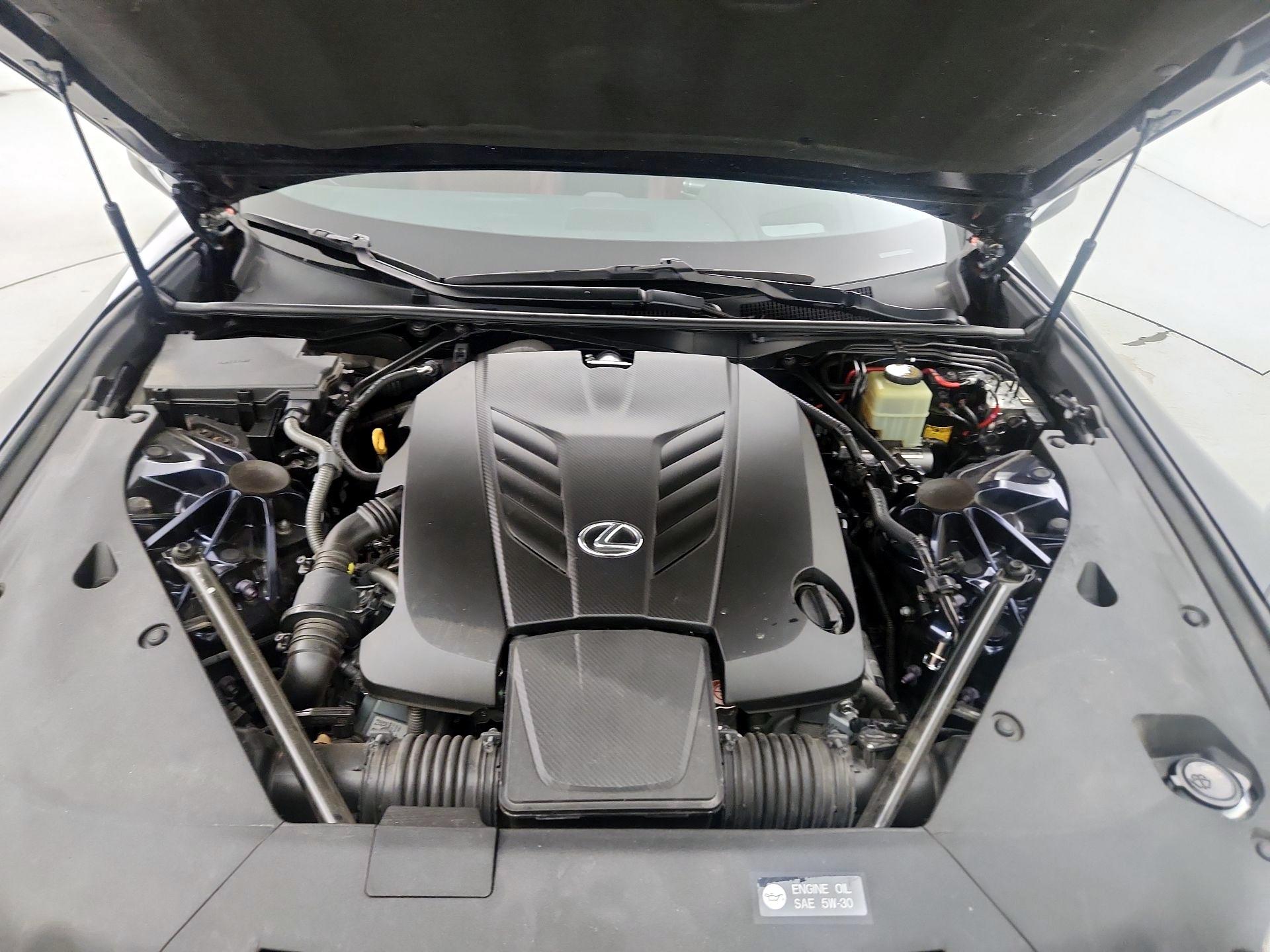 Thumbnail: 2018 Lexus LC - 20