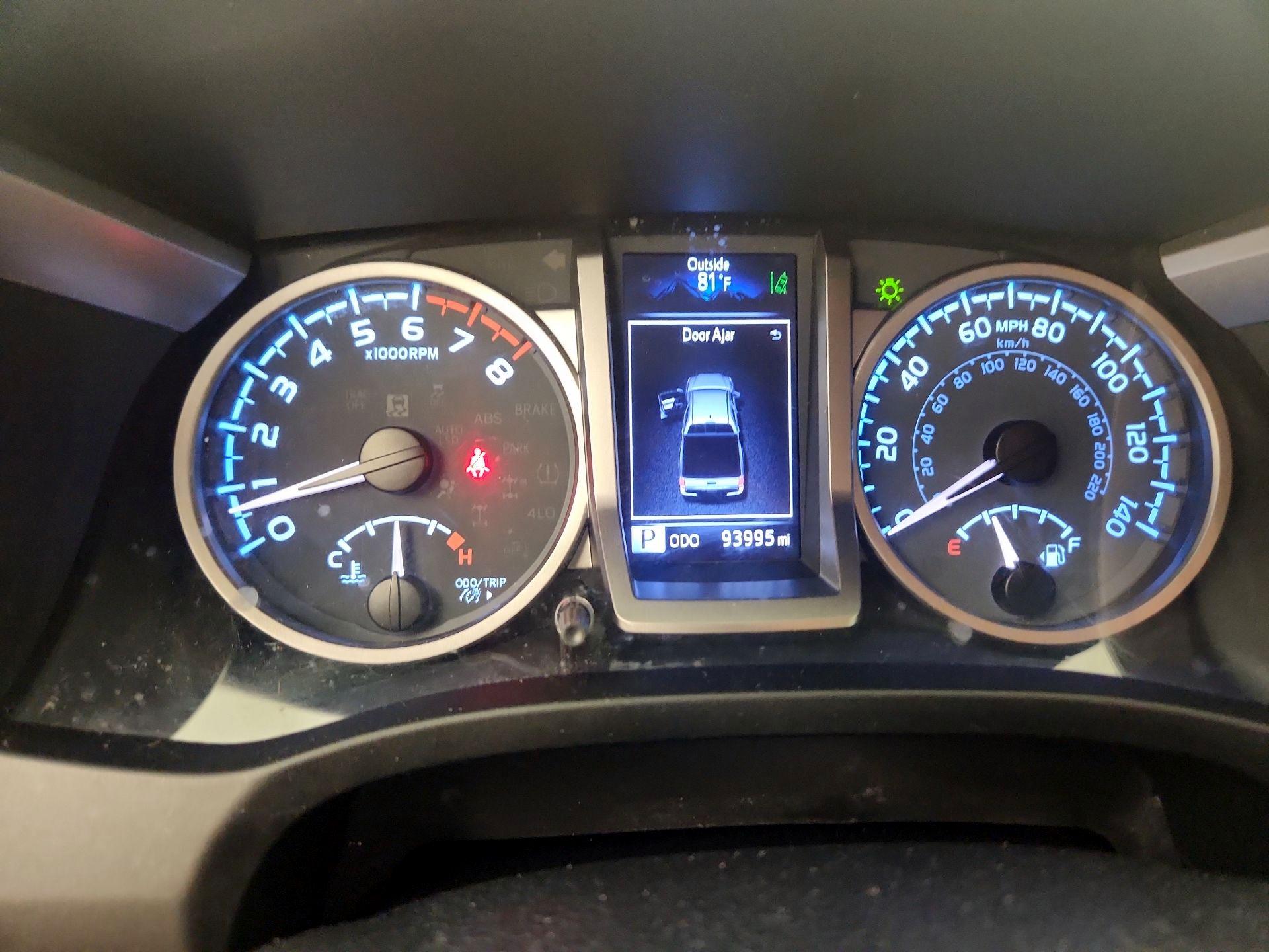 Thumbnail: 2020 Toyota Tacoma - 10