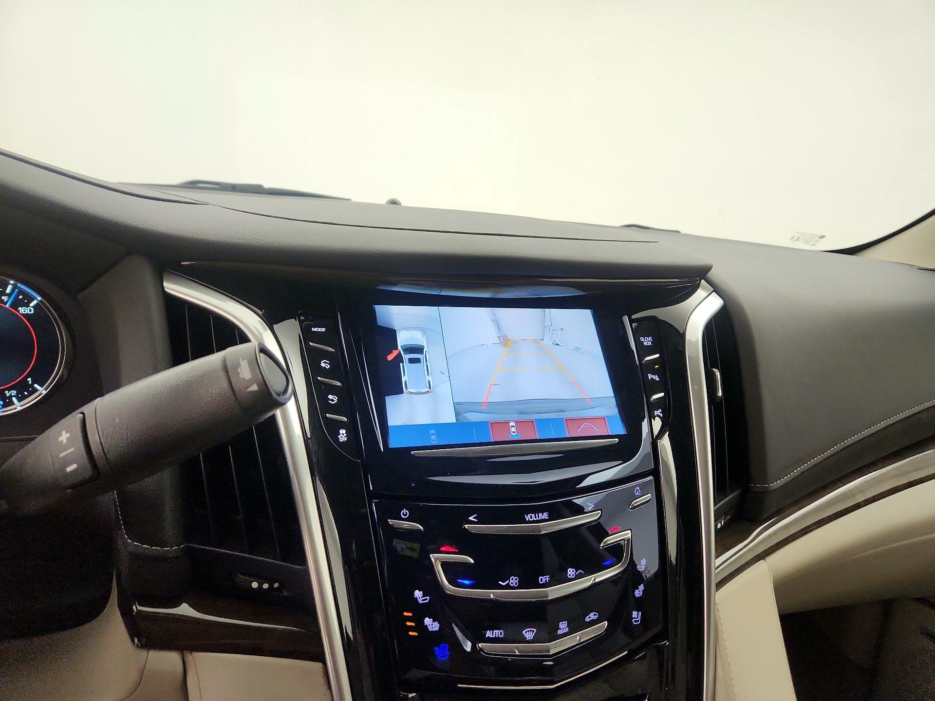 Thumbnail: 2020 Cadillac Escalade - 12