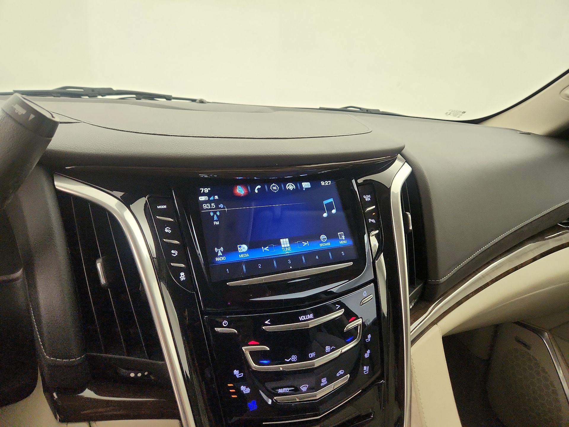 Thumbnail: 2020 Cadillac Escalade - 13