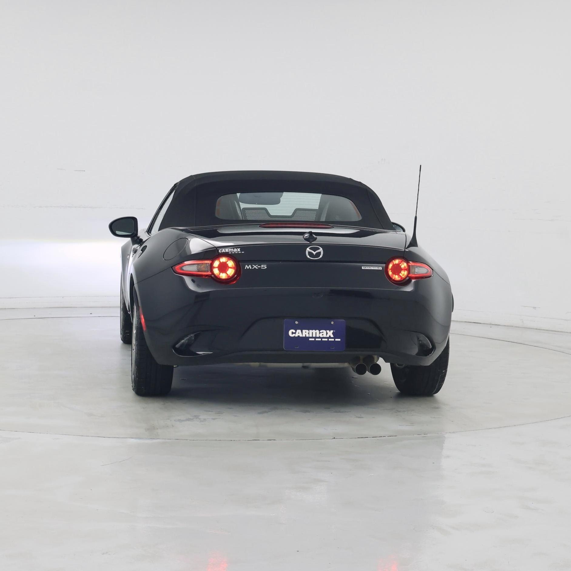 Thumbnail: 2023 Mazda MX-5 Miata - 6