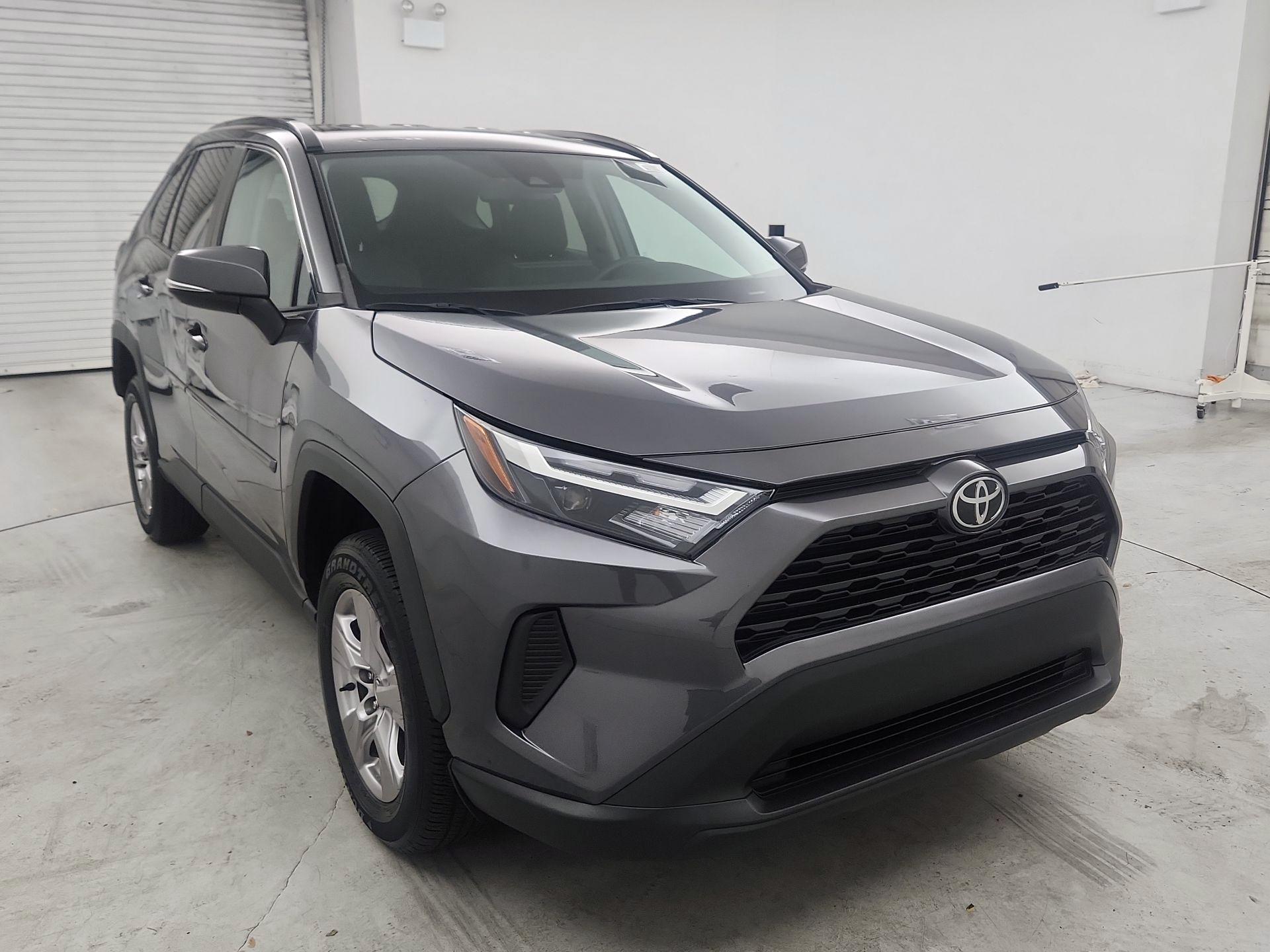 Thumbnail: 2022 Toyota RAV4 - 1
