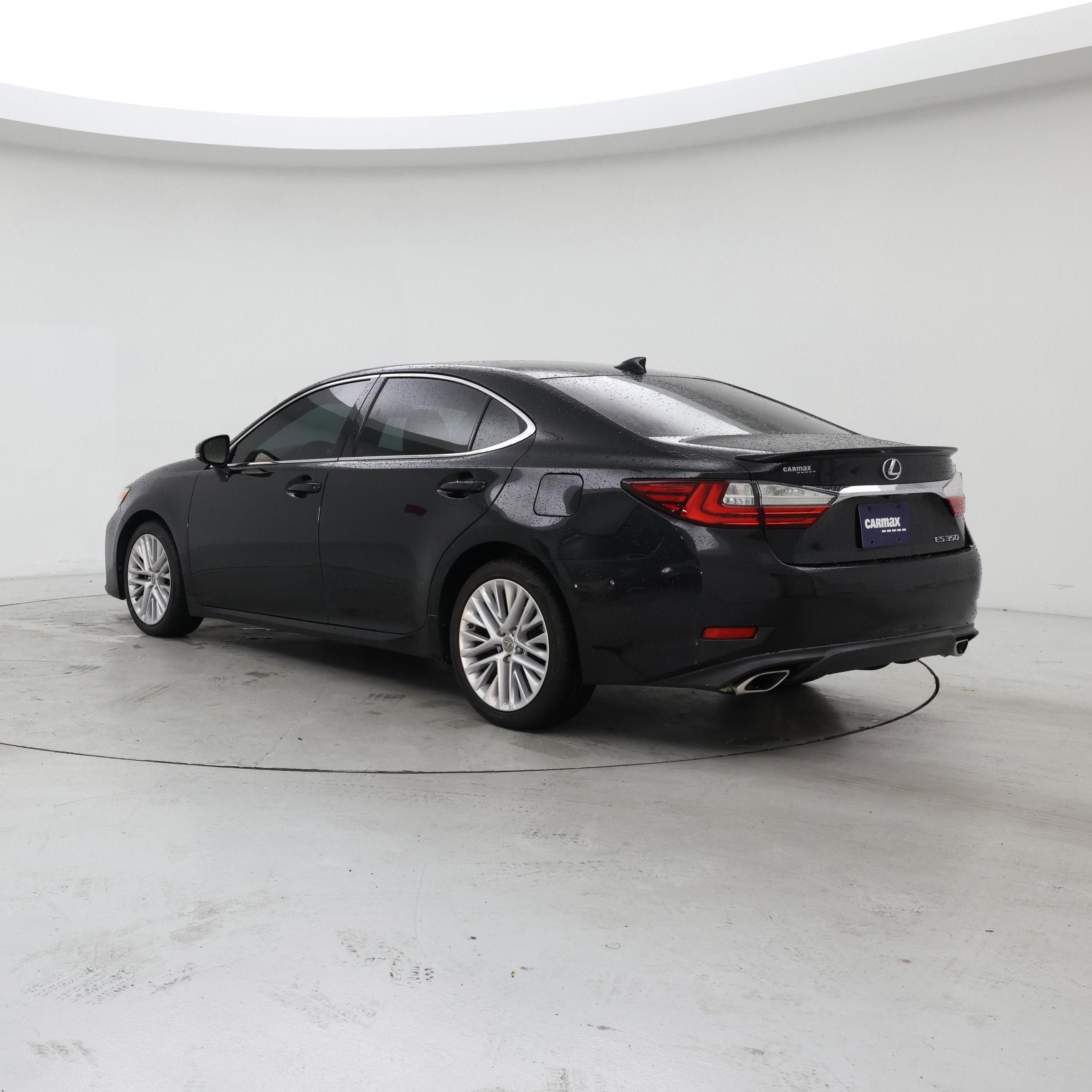 Thumbnail: 2016 Lexus ES - 2