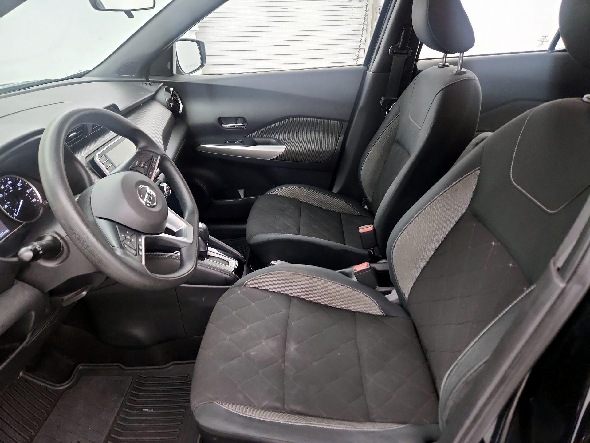 Thumbnail: 2020 Nissan Kicks - 11