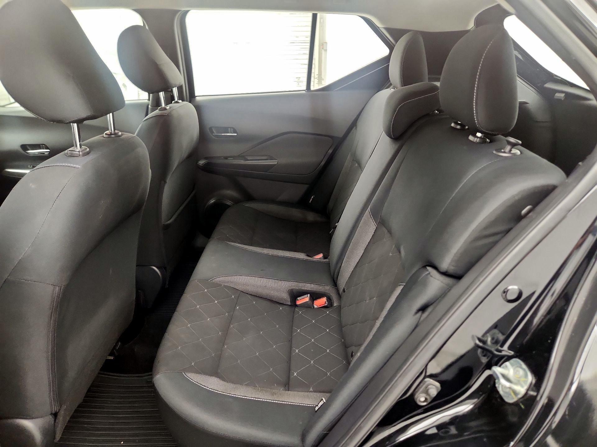 Thumbnail: 2020 Nissan Kicks - 19