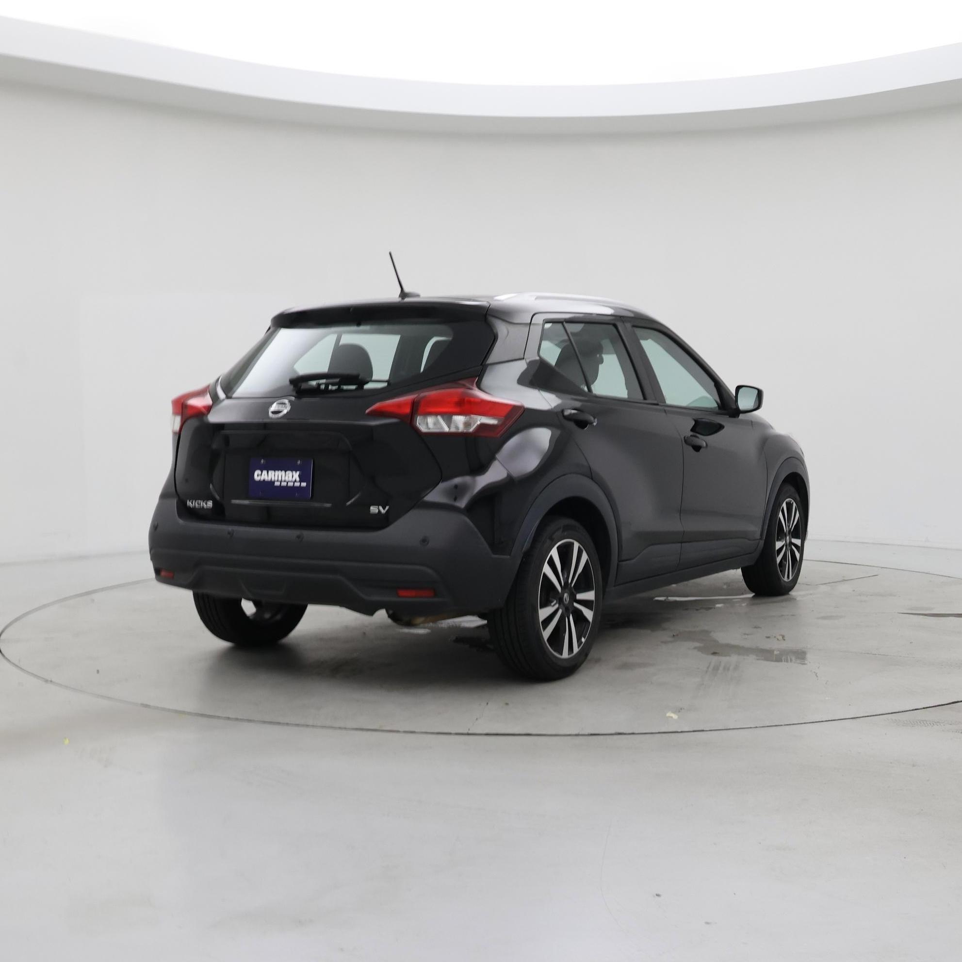 Thumbnail: 2020 Nissan Kicks - 8