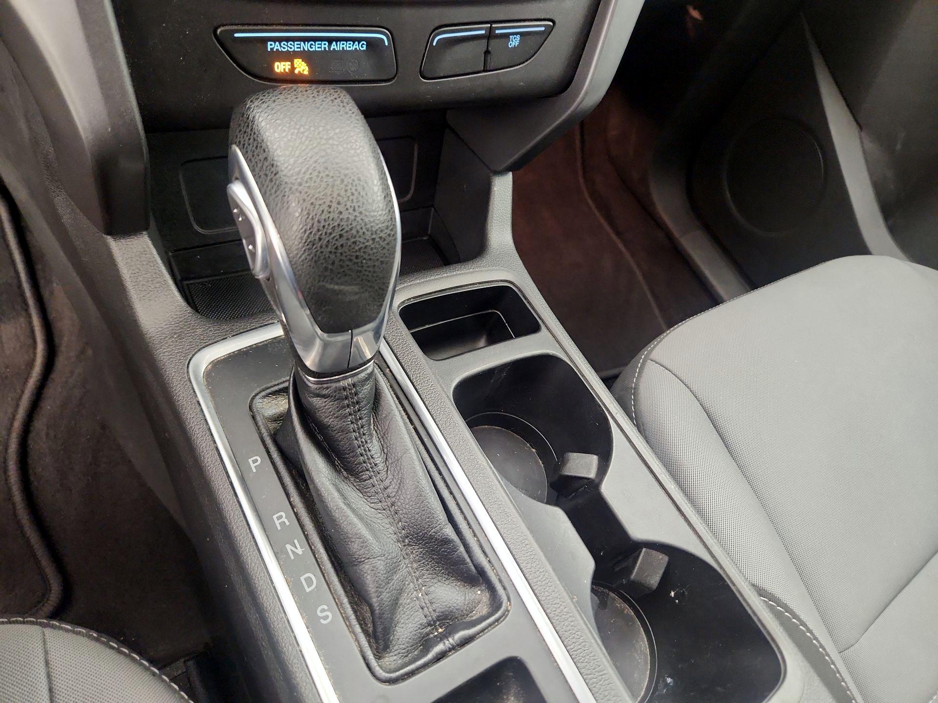 Thumbnail: 2018 Ford Escape - 17