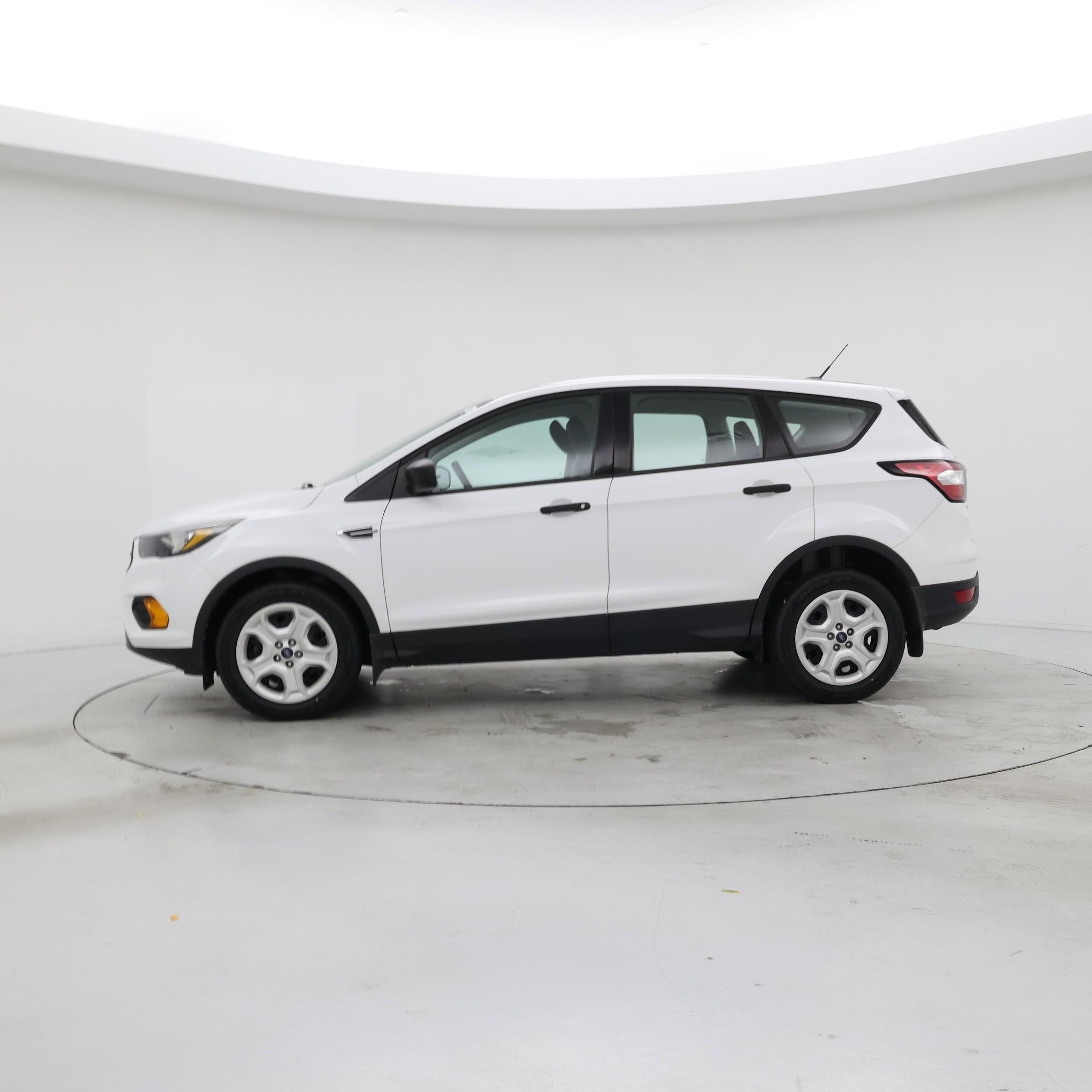 Thumbnail: 2018 Ford Escape - 3