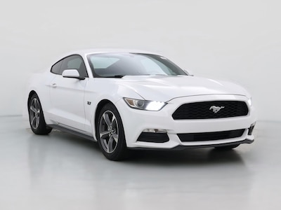 White 2016 Ford Mustang