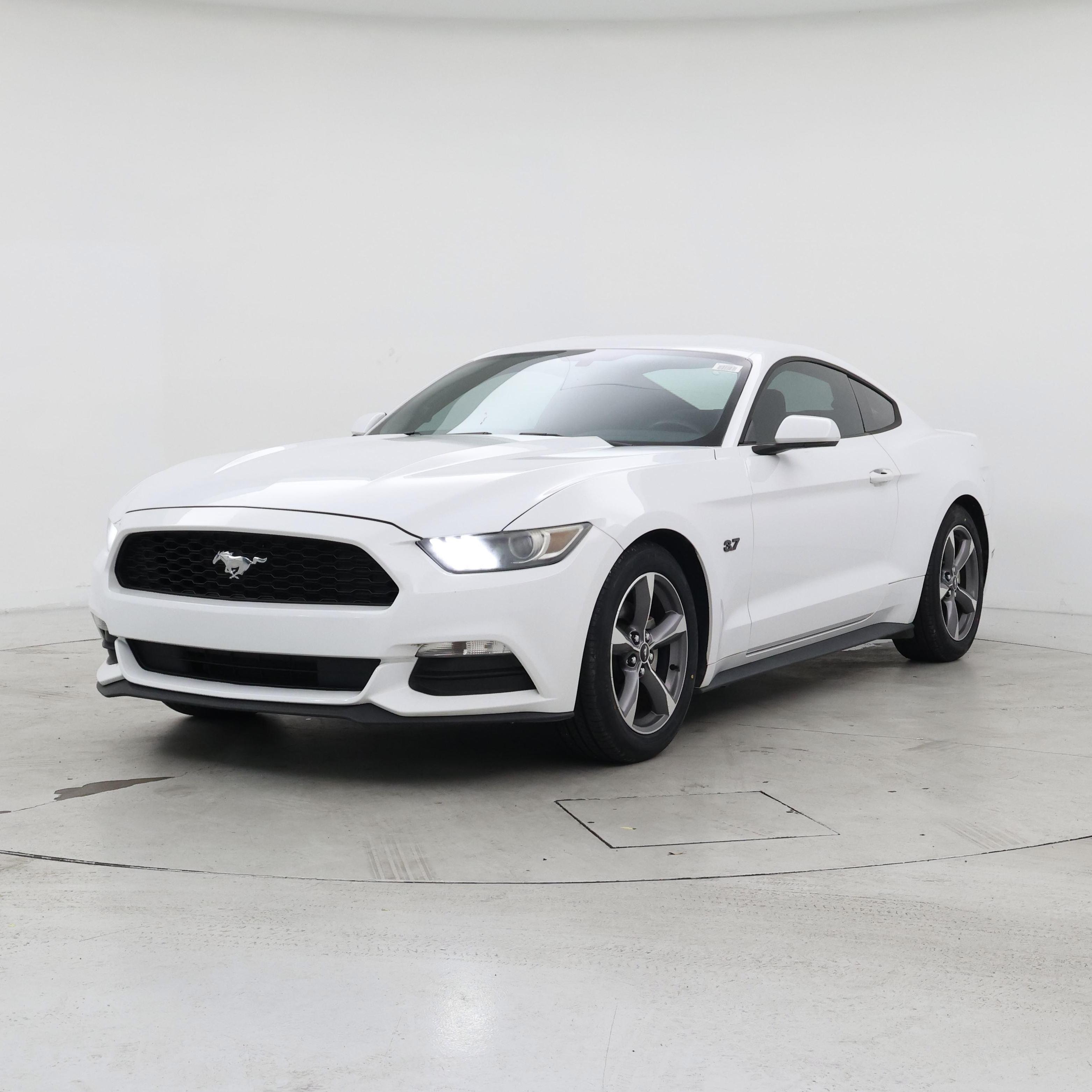 Thumbnail: 2016 Ford Mustang - 4