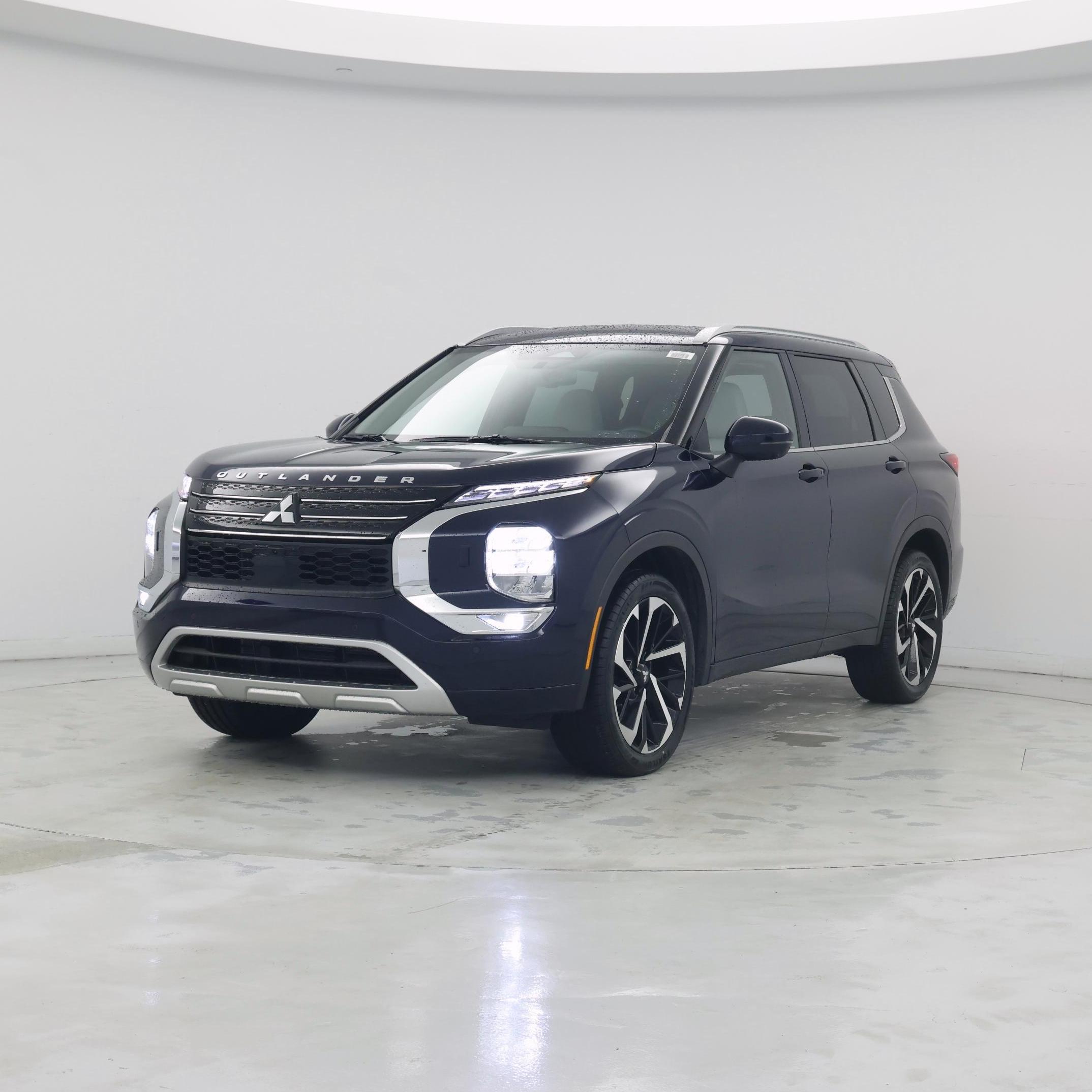 Thumbnail: 2022 Mitsubishi Outlander - 4