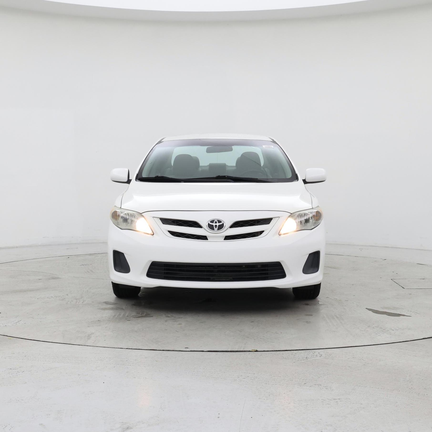 Thumbnail: 2013 Toyota Corolla - 5