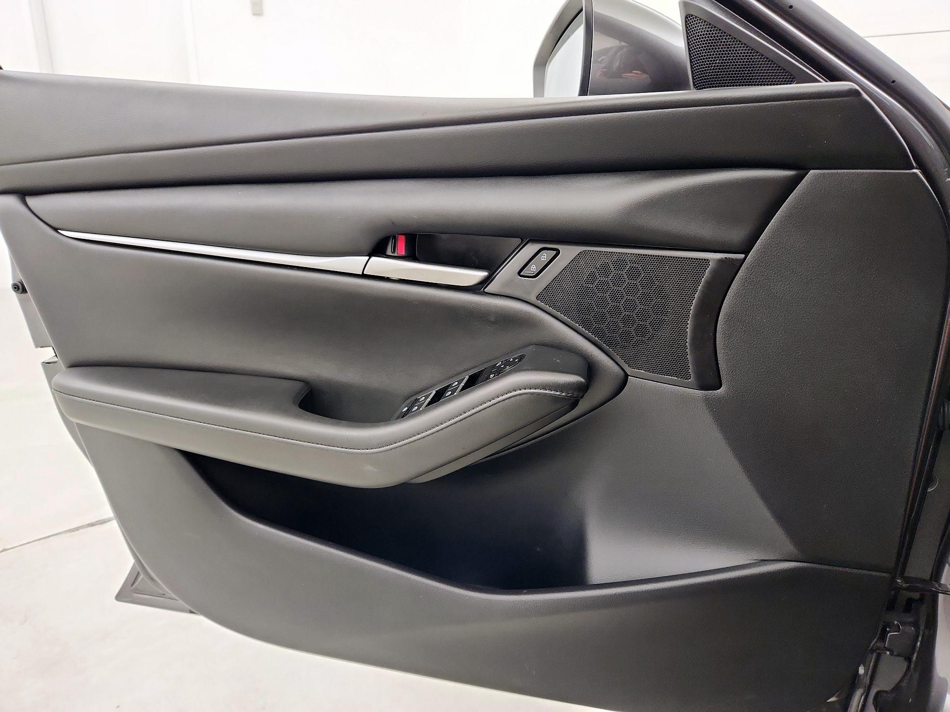 Thumbnail: 2023 Mazda Mazda3 - 12