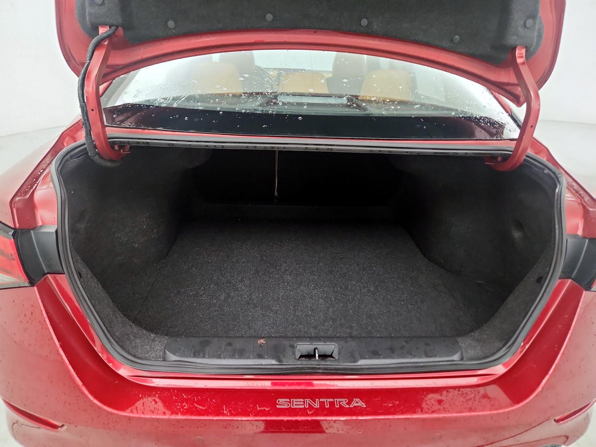 Thumbnail: 2020 Nissan Sentra - 19