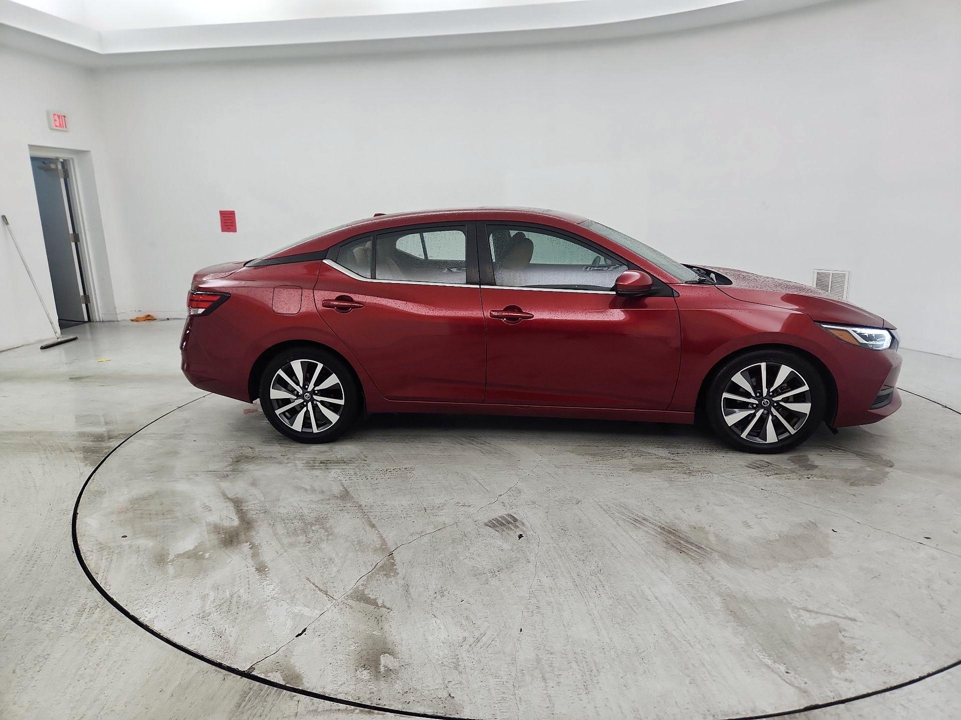Thumbnail: 2020 Nissan Sentra - 4