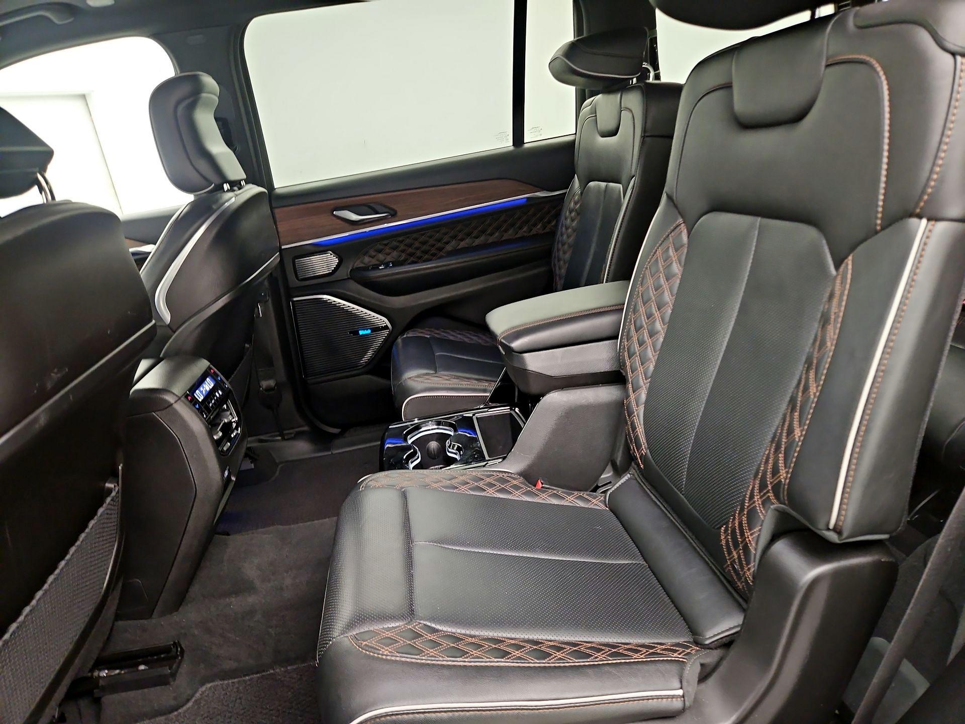 Thumbnail: 2023 Jeep Grand Cherokee L - 20