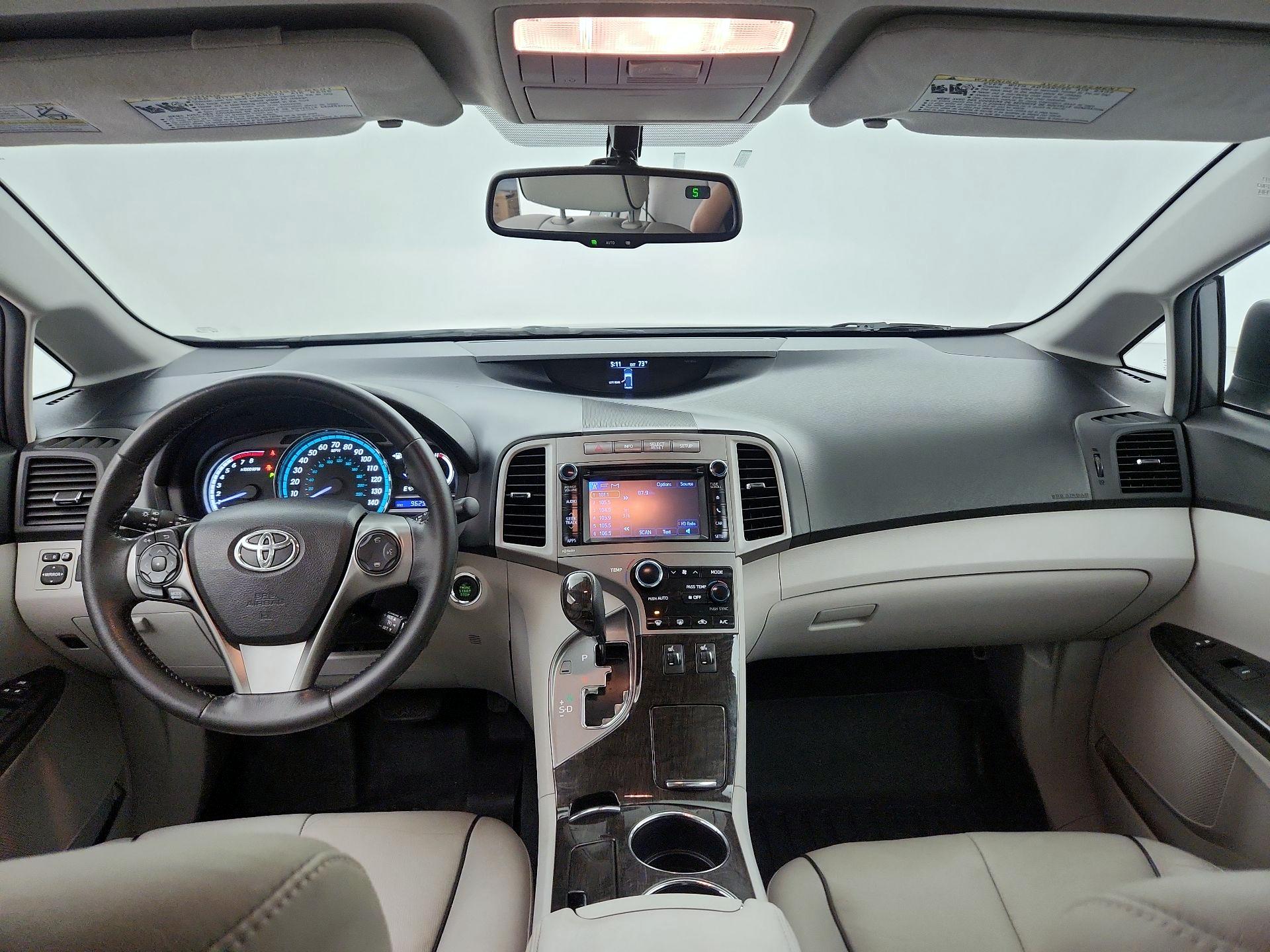 Thumbnail: 2014 Toyota Venza - 8