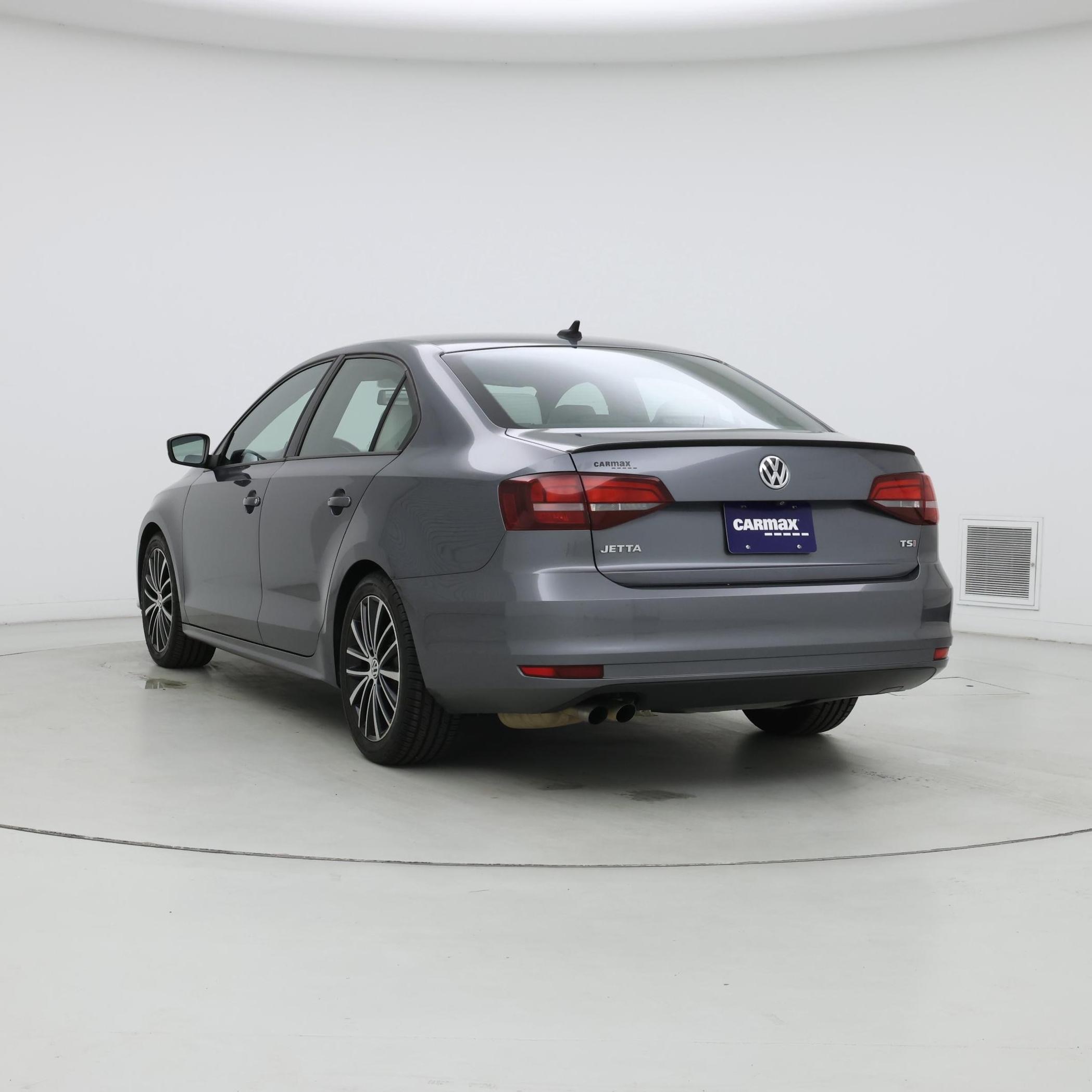 Thumbnail: 2016 Volkswagen Jetta - 2
