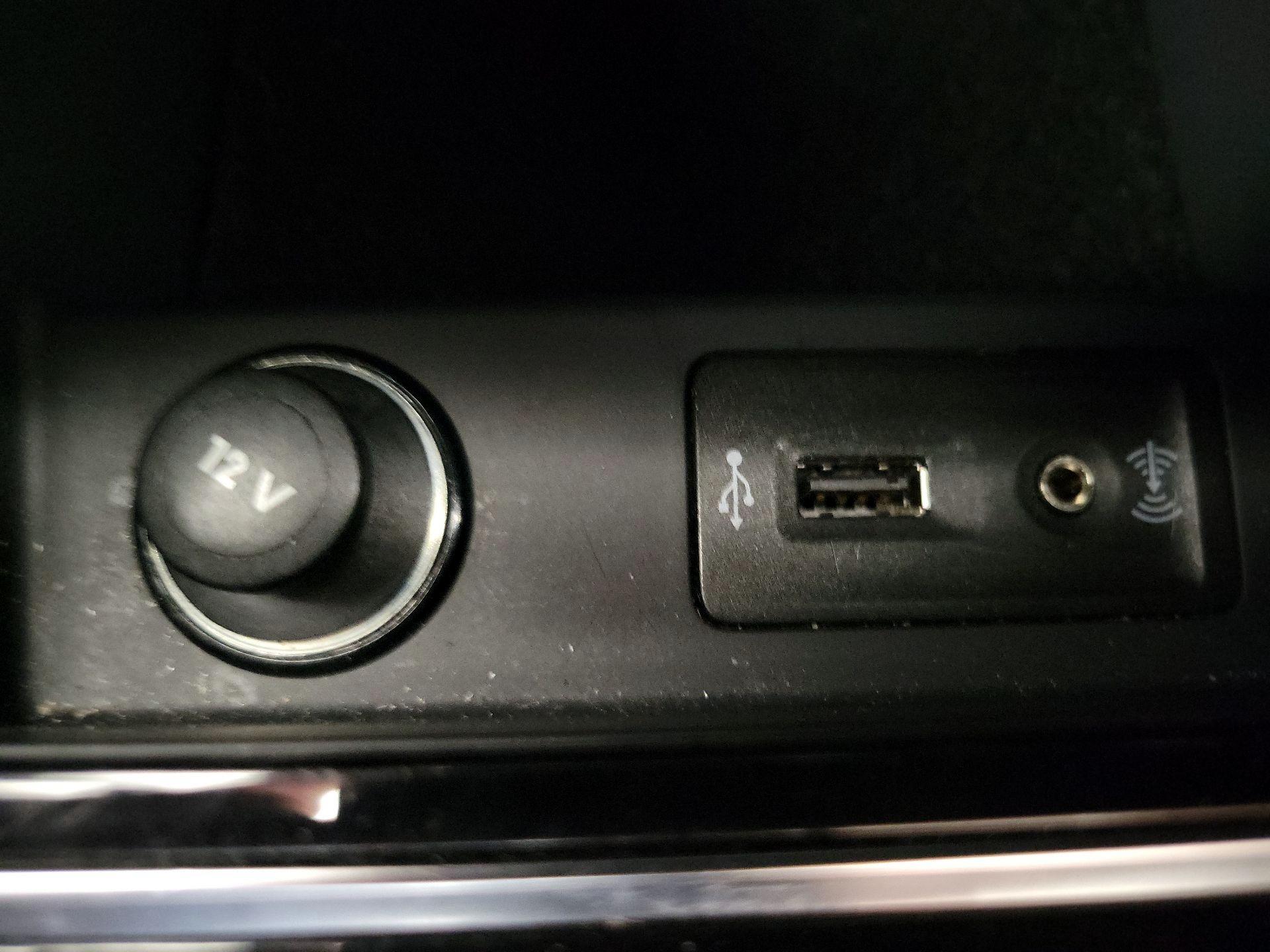 Thumbnail: 2016 Volkswagen Jetta - 19