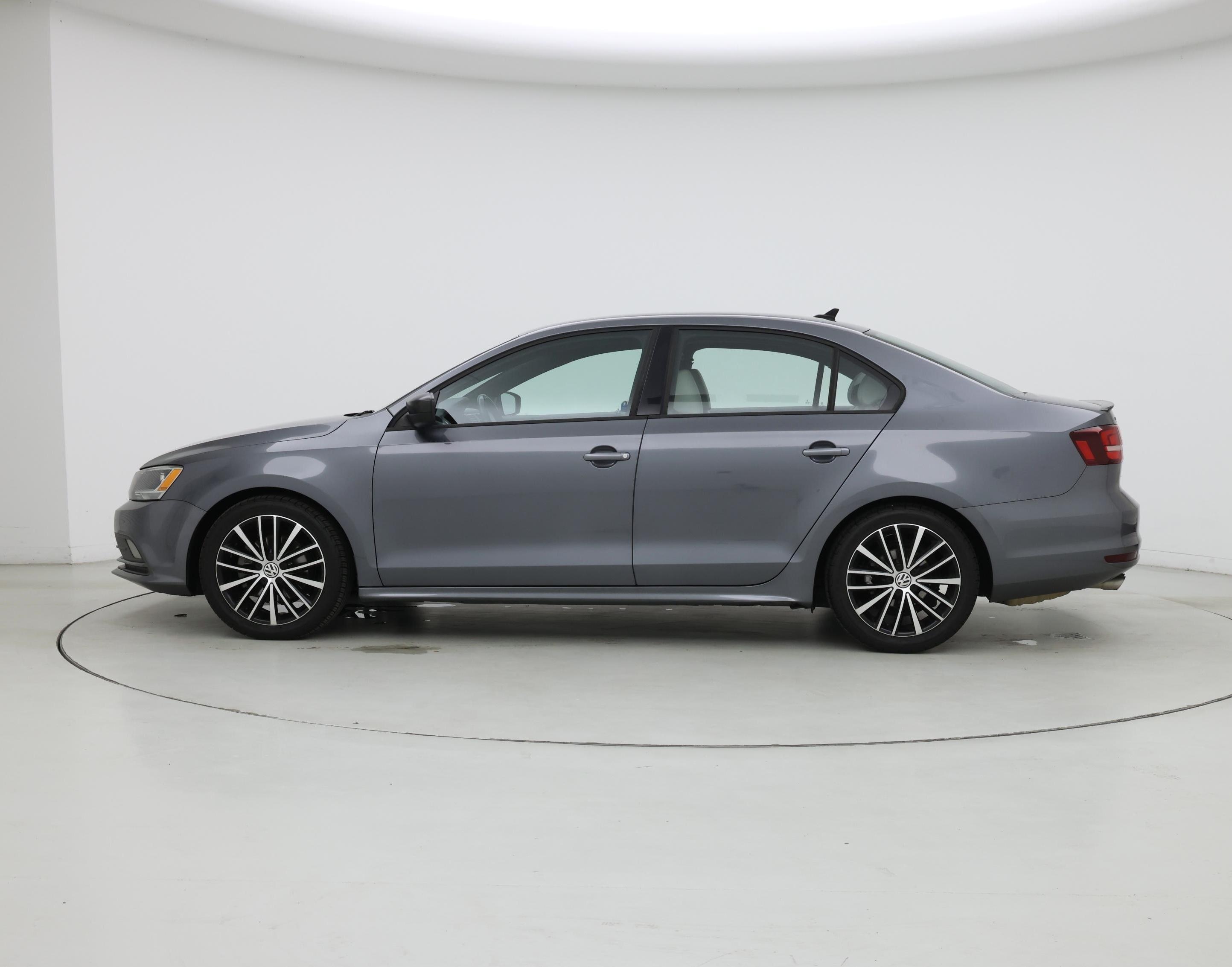Thumbnail: 2016 Volkswagen Jetta - 3
