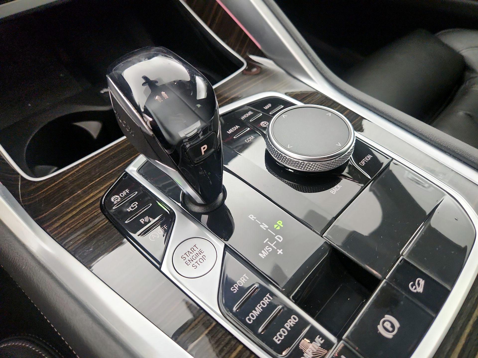 Thumbnail: 2020 BMW X6 - 18