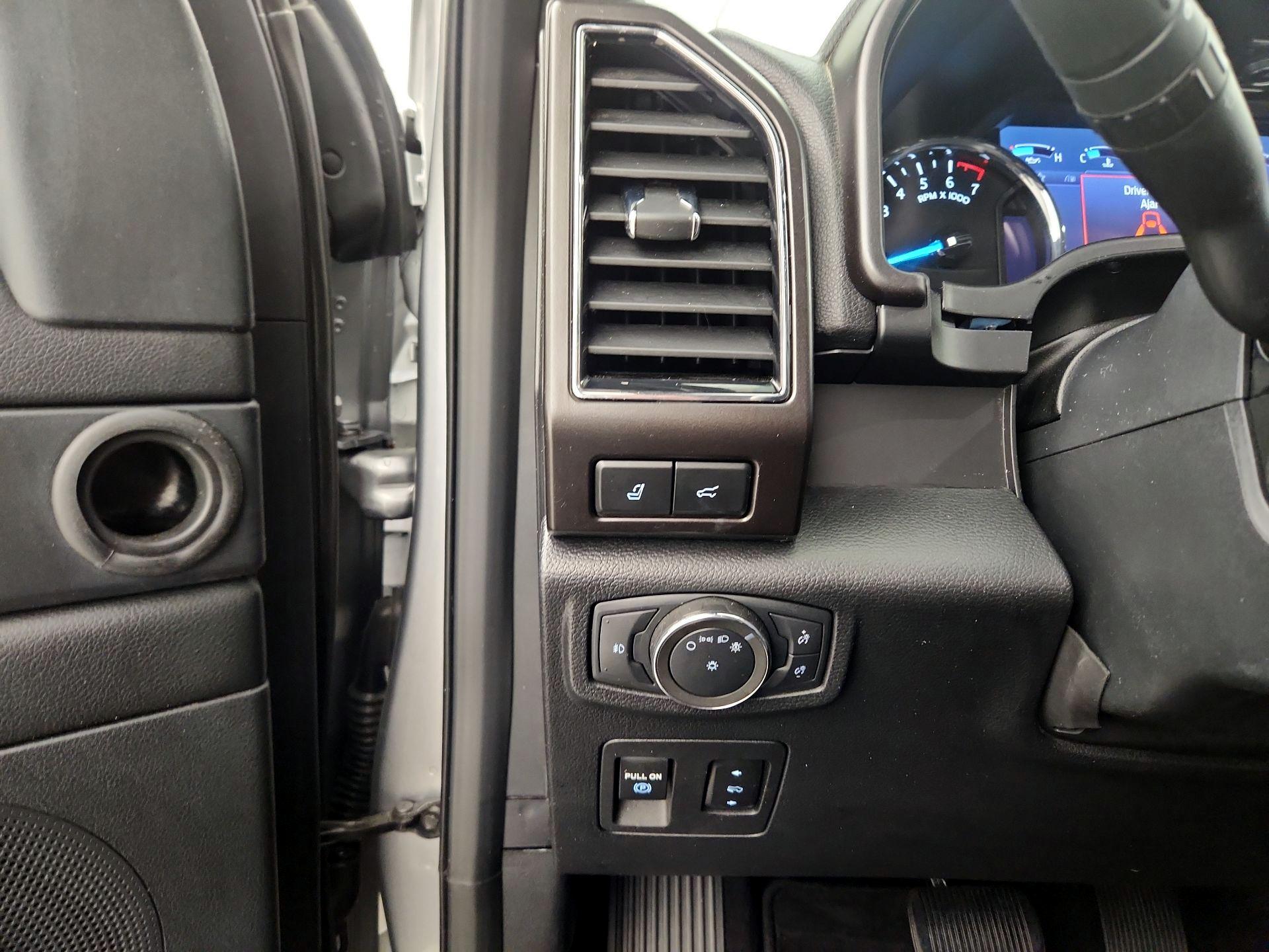 Thumbnail: 2021 Ford Expedition - 13