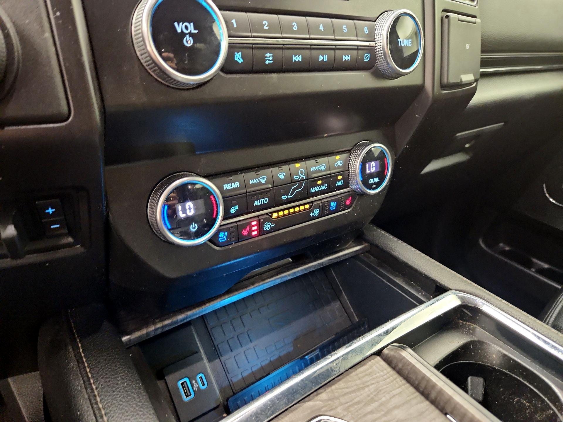 Thumbnail: 2021 Ford Expedition - 17