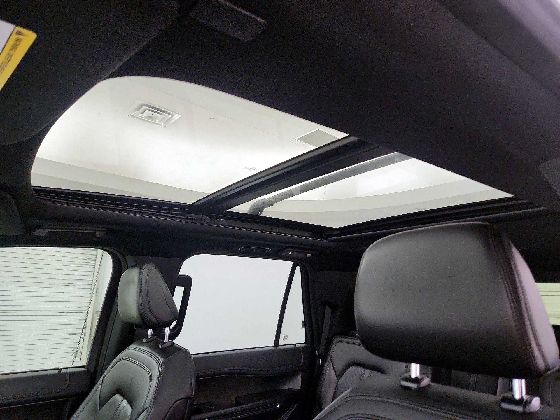 Thumbnail: 2021 Ford Expedition - 20