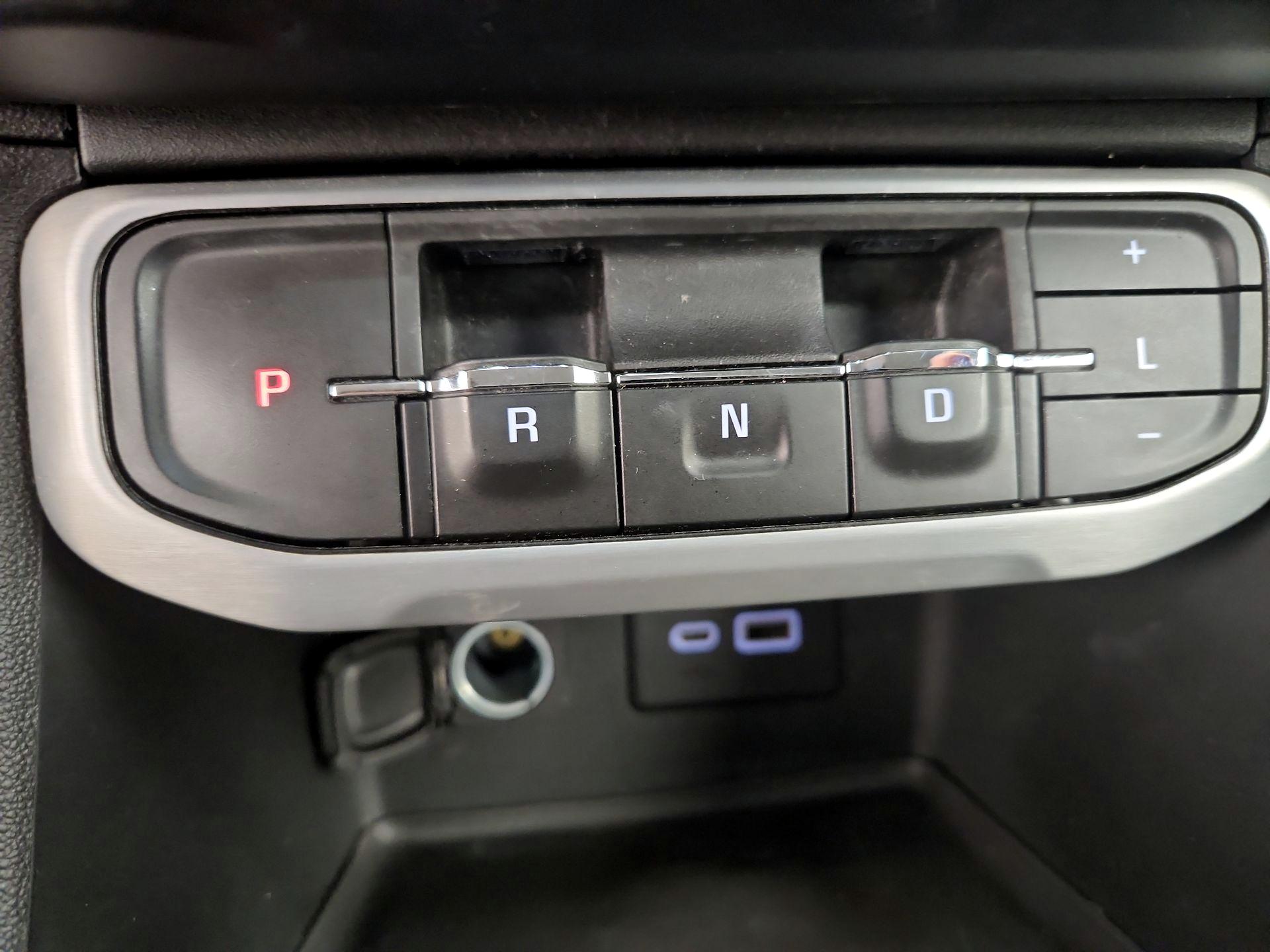 Thumbnail: 2021 GMC Acadia - 17