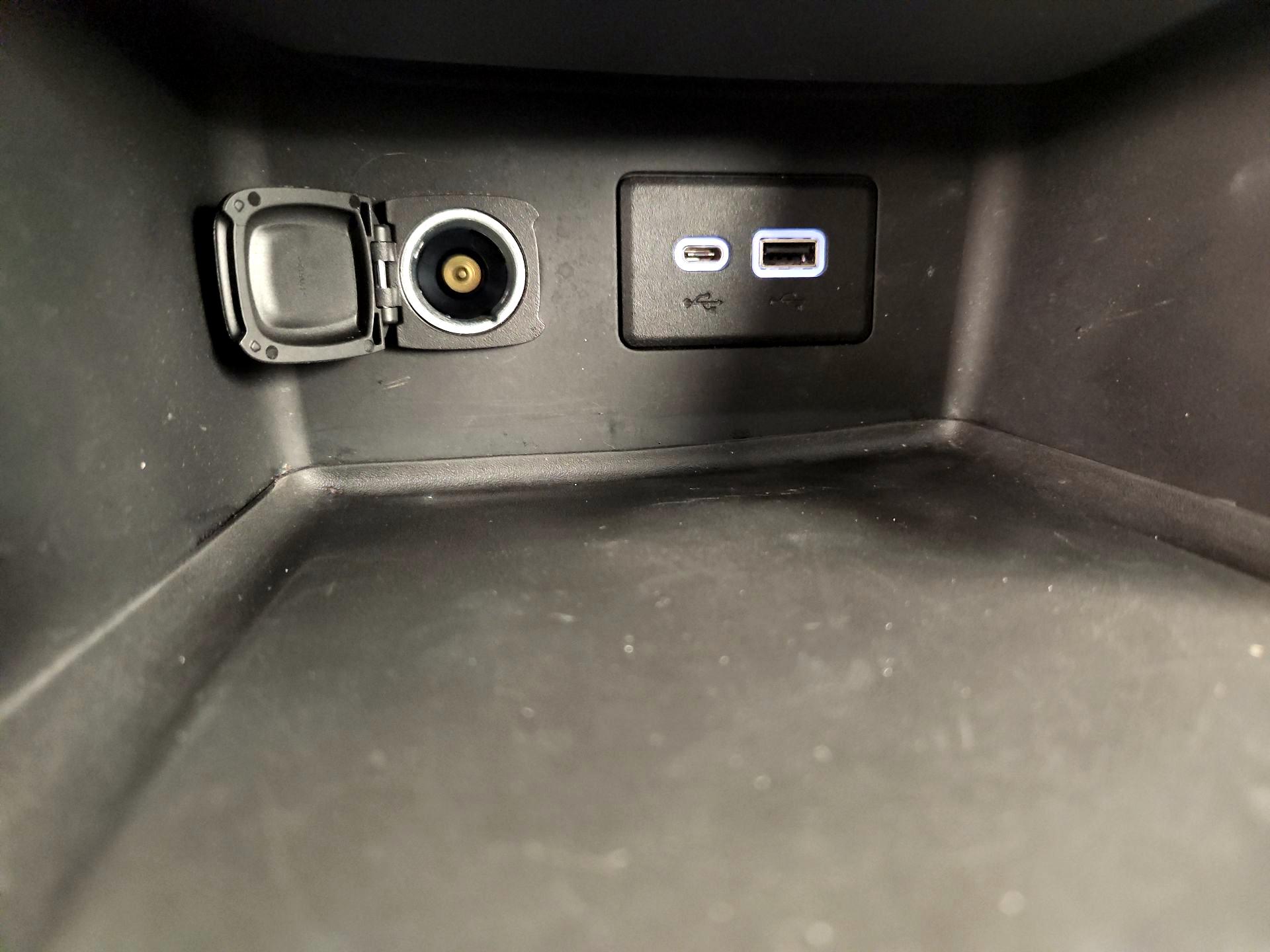 Thumbnail: 2021 GMC Acadia - 18