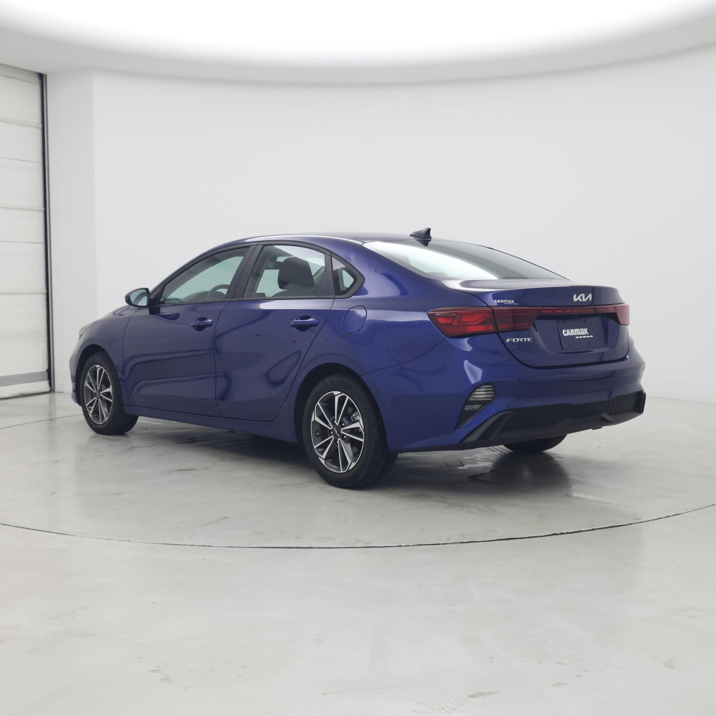 Thumbnail: 2023 Kia Forte - 2