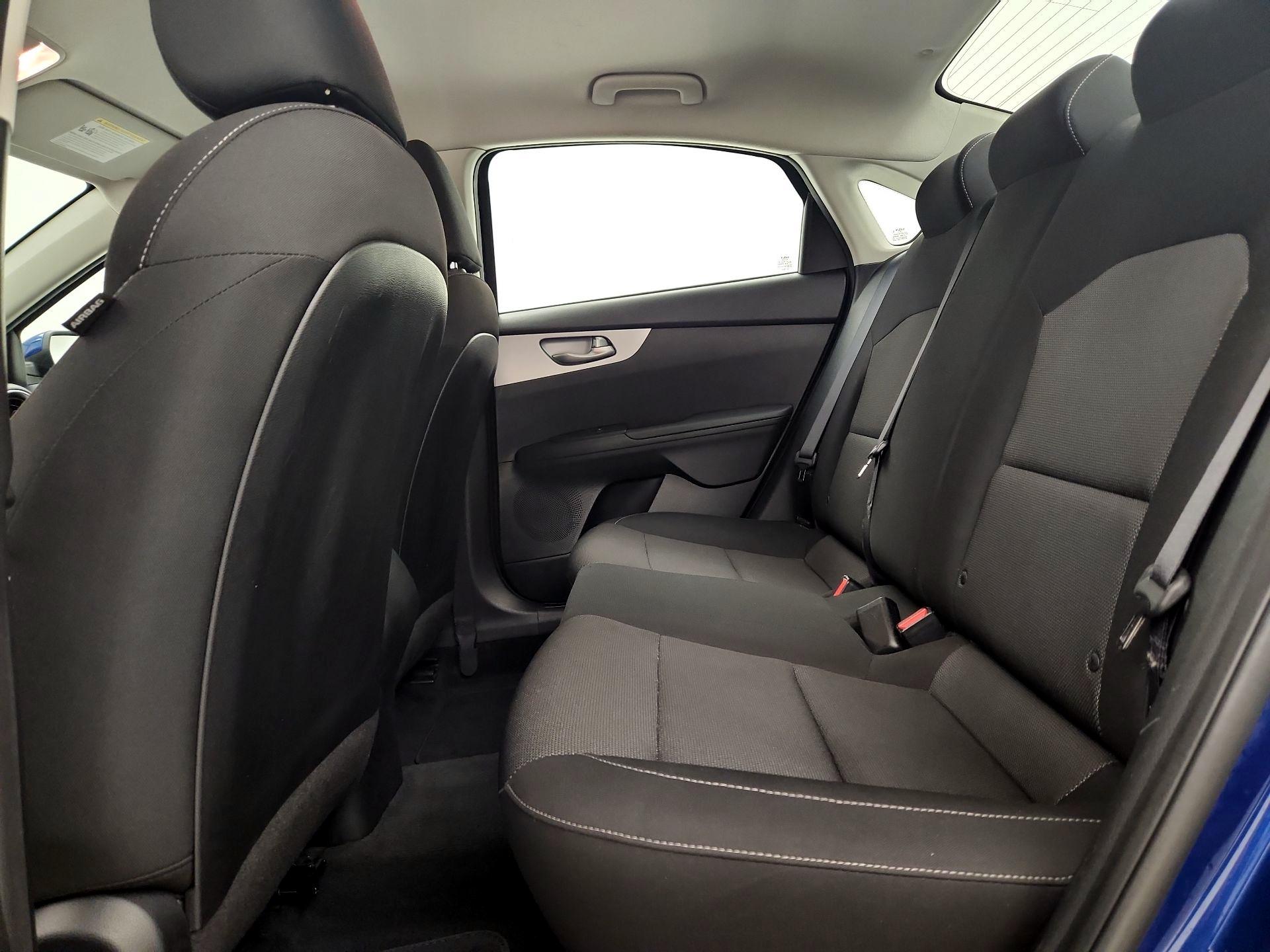 Thumbnail: 2023 Kia Forte - 19