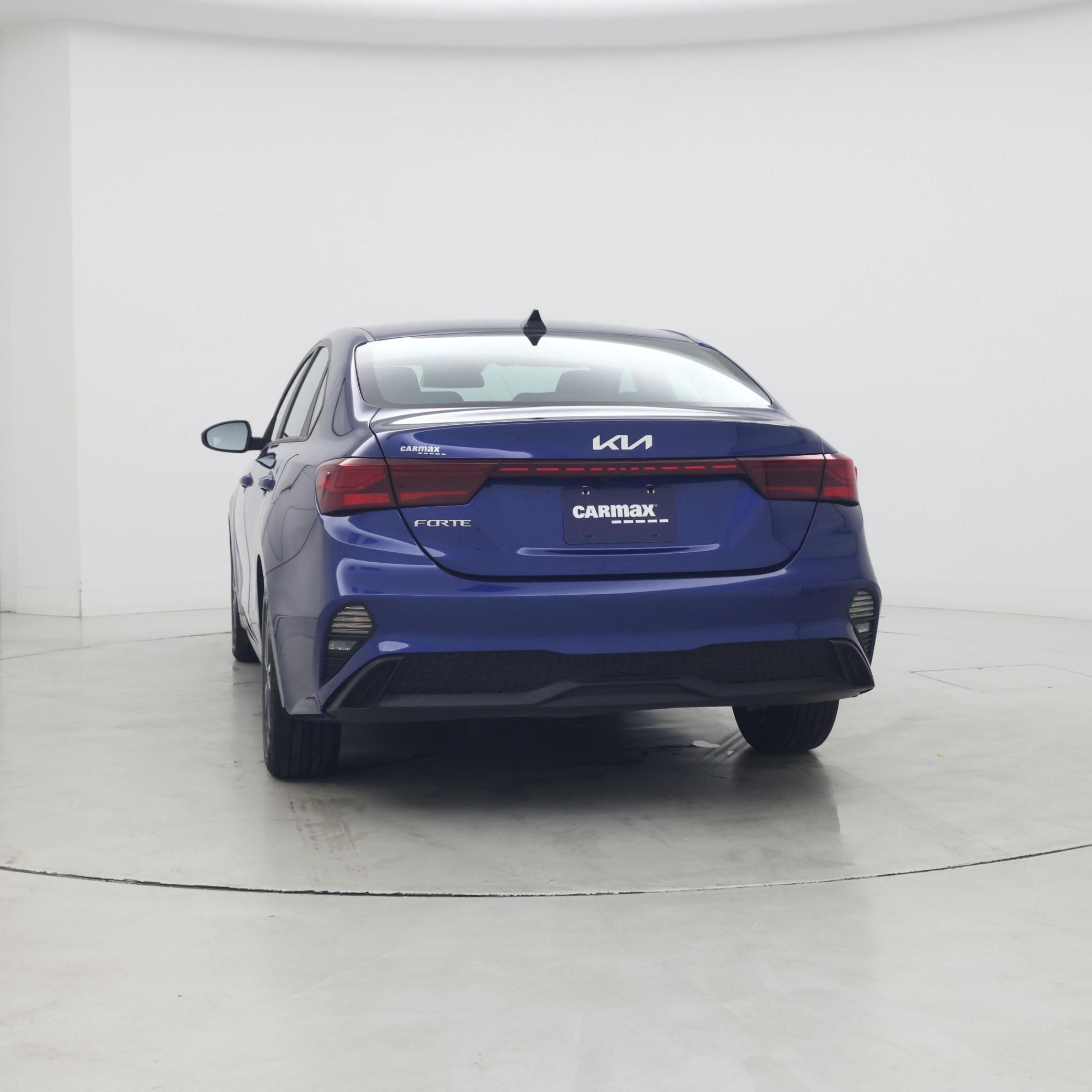 Thumbnail: 2023 Kia Forte - 6