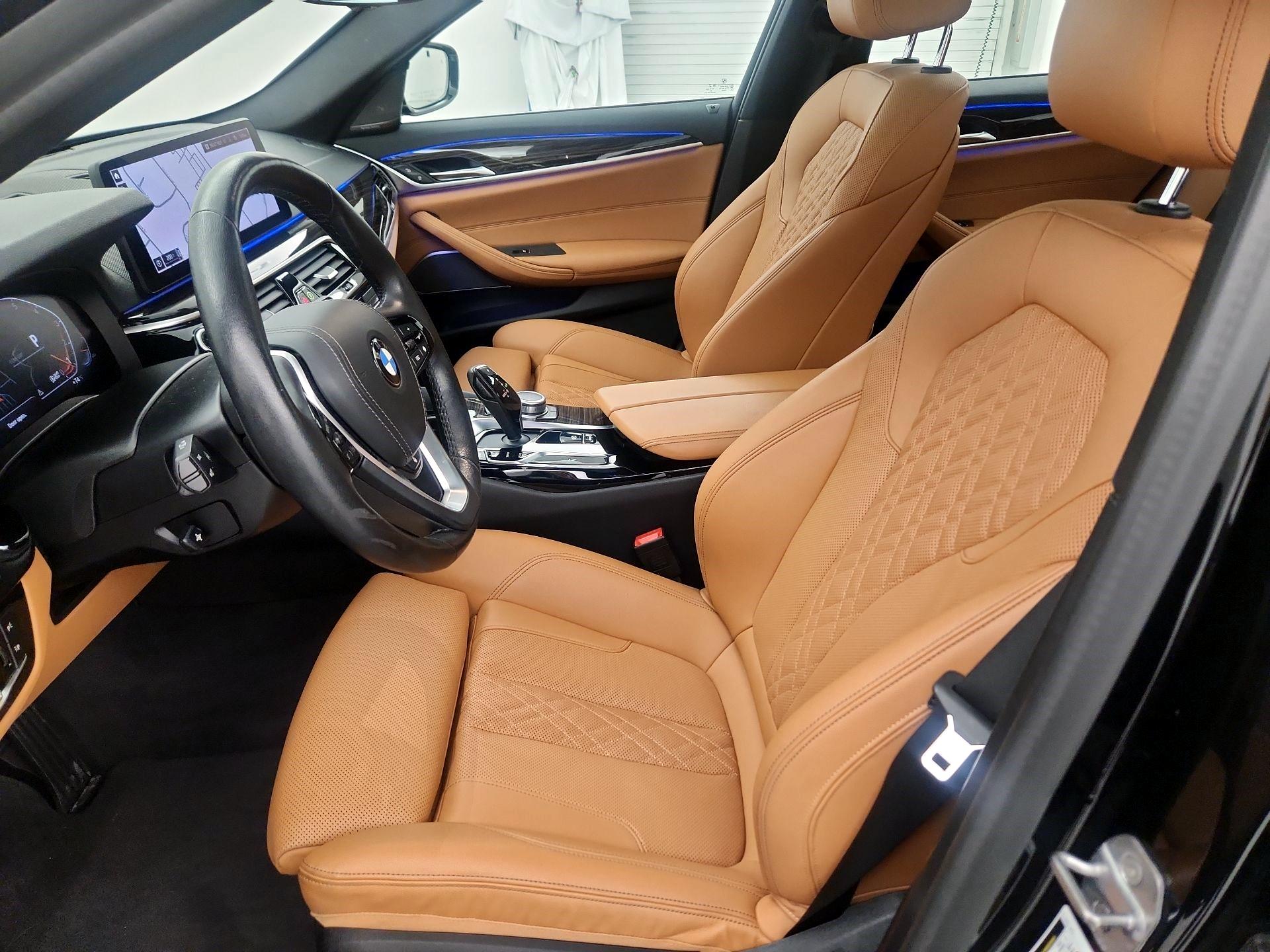 Thumbnail: 2022 BMW 5 Series - 11