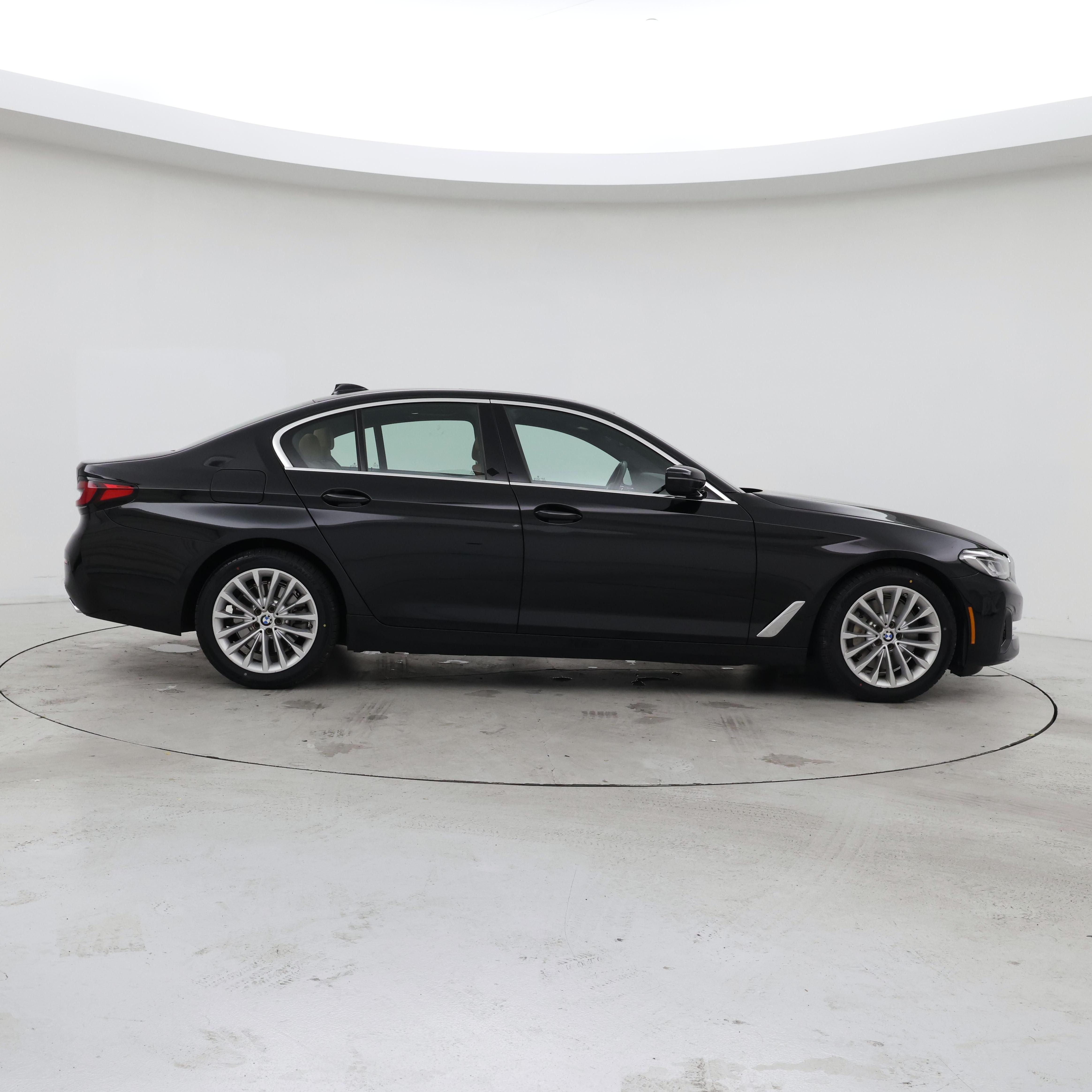 Thumbnail: 2022 BMW 5 Series - 7