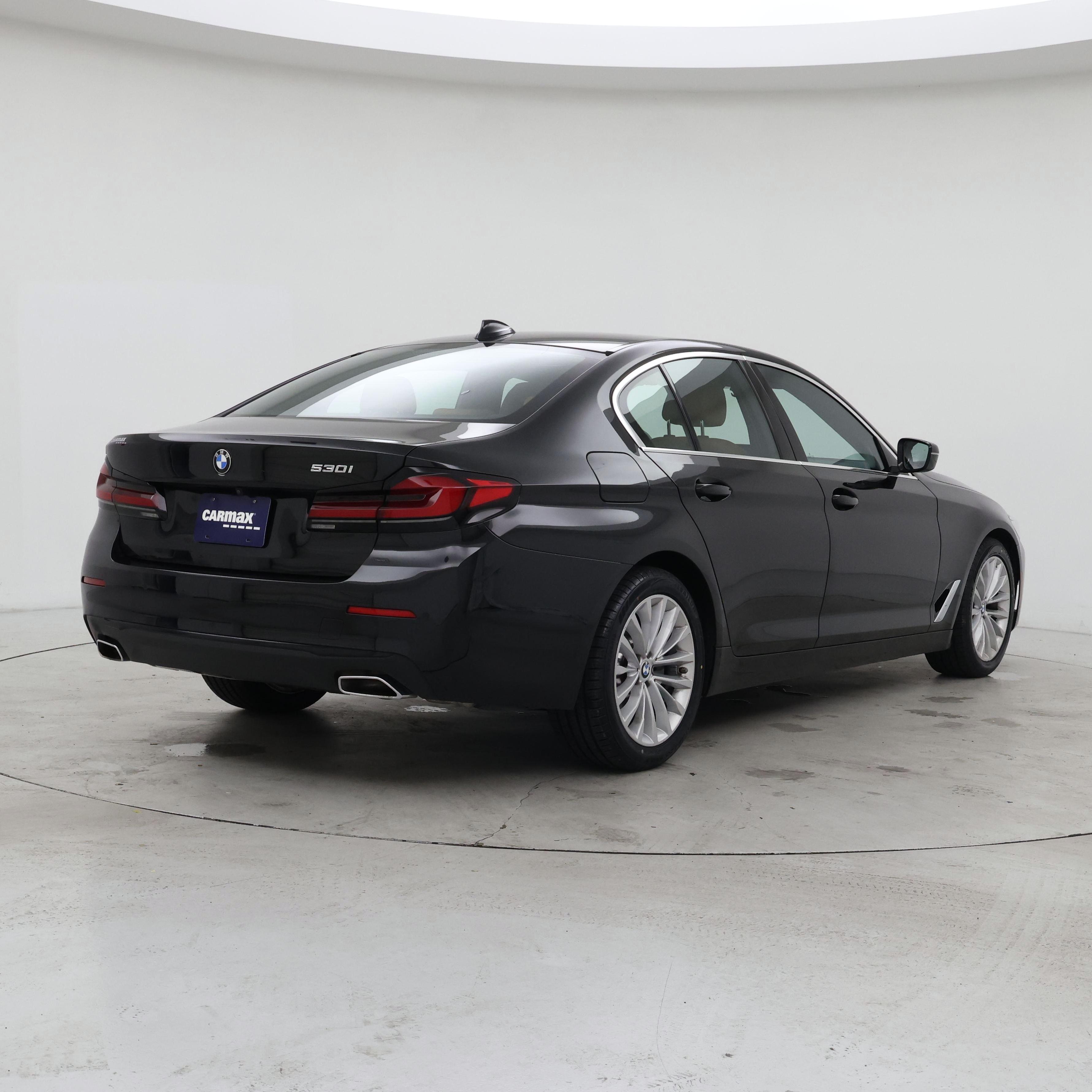 Thumbnail: 2022 BMW 5 Series - 8