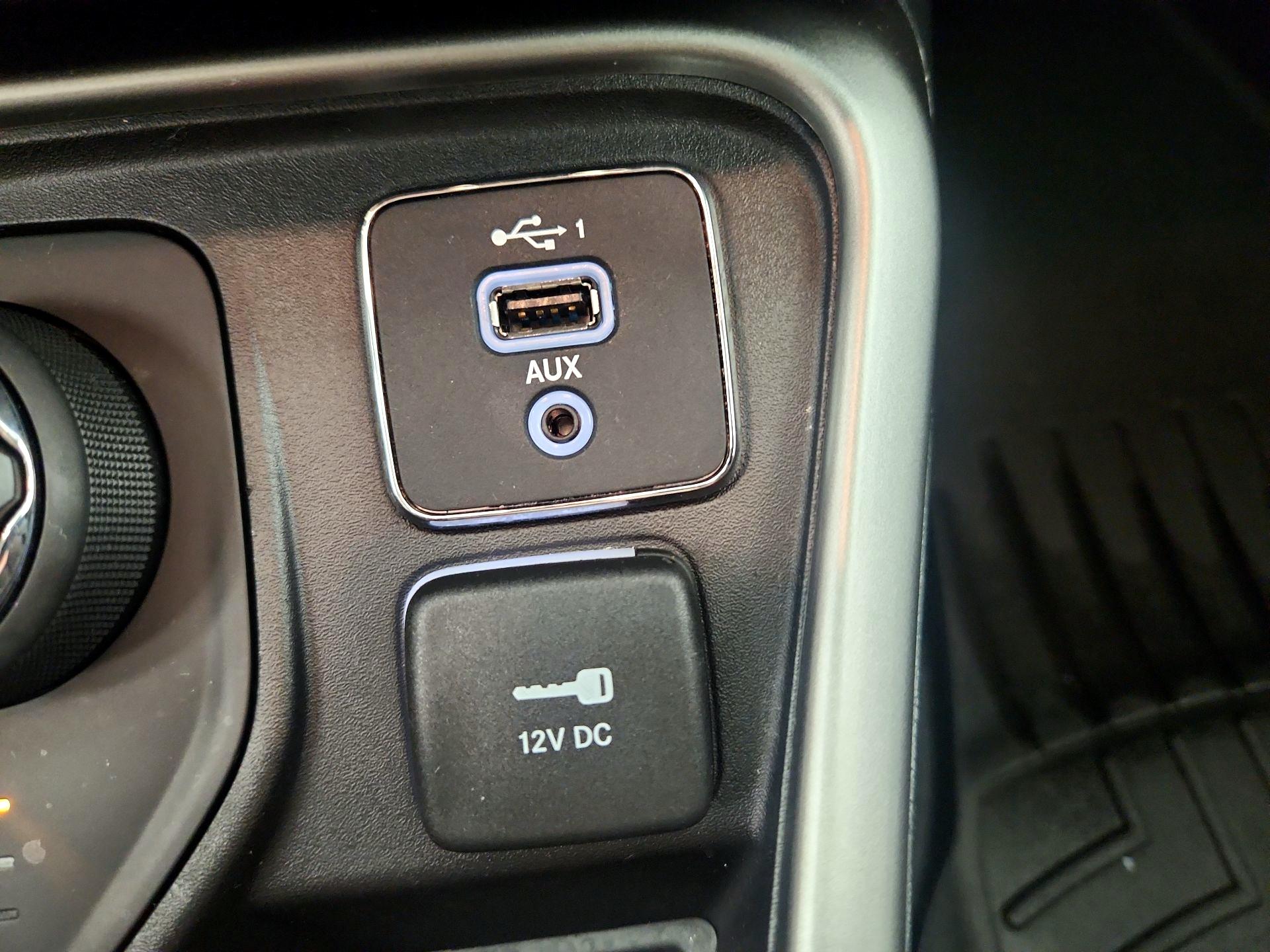 Thumbnail: 2020 Jeep Compass - 18