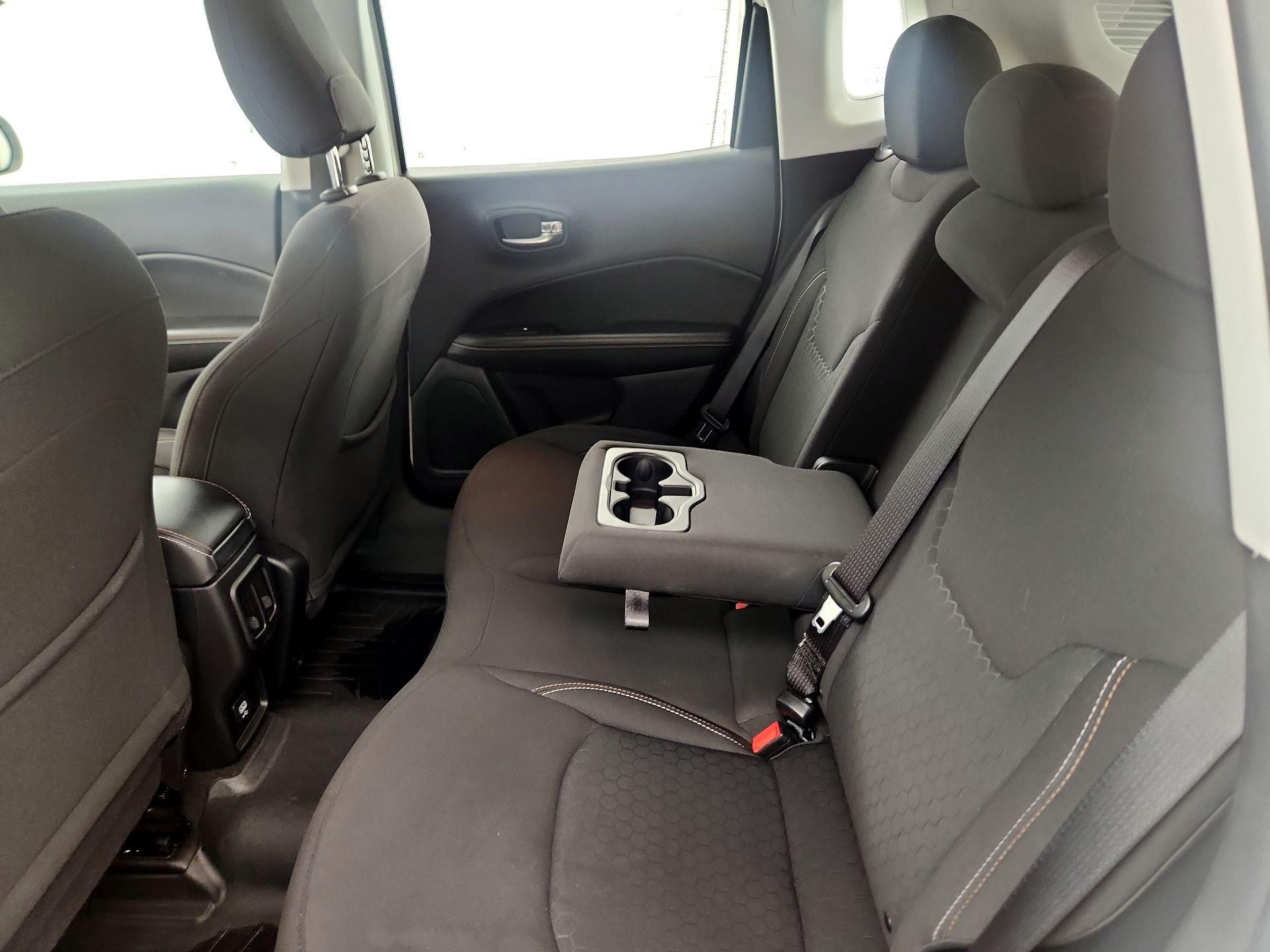 Thumbnail: 2020 Jeep Compass - 19