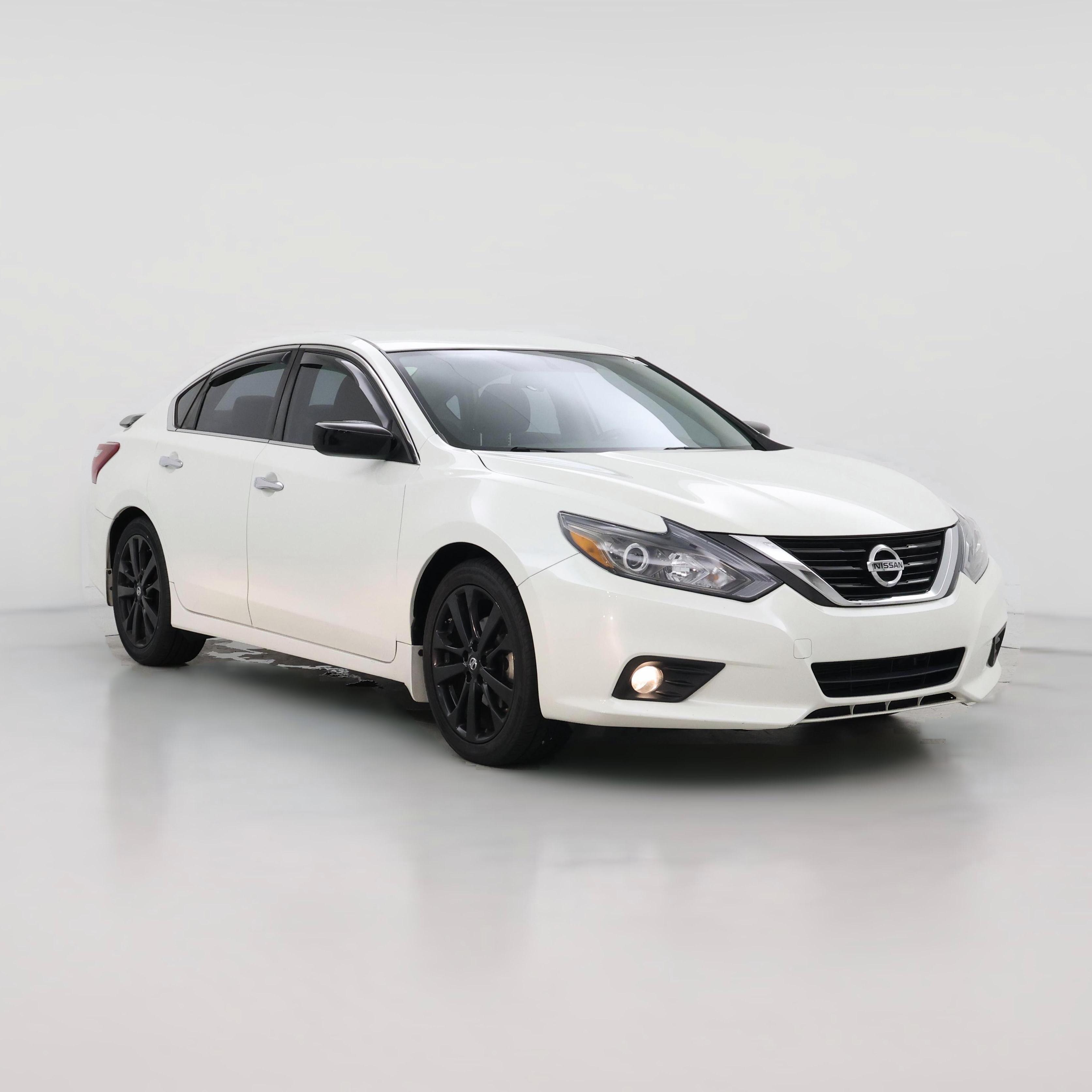 Thumbnail: 2018 Nissan Altima - 1