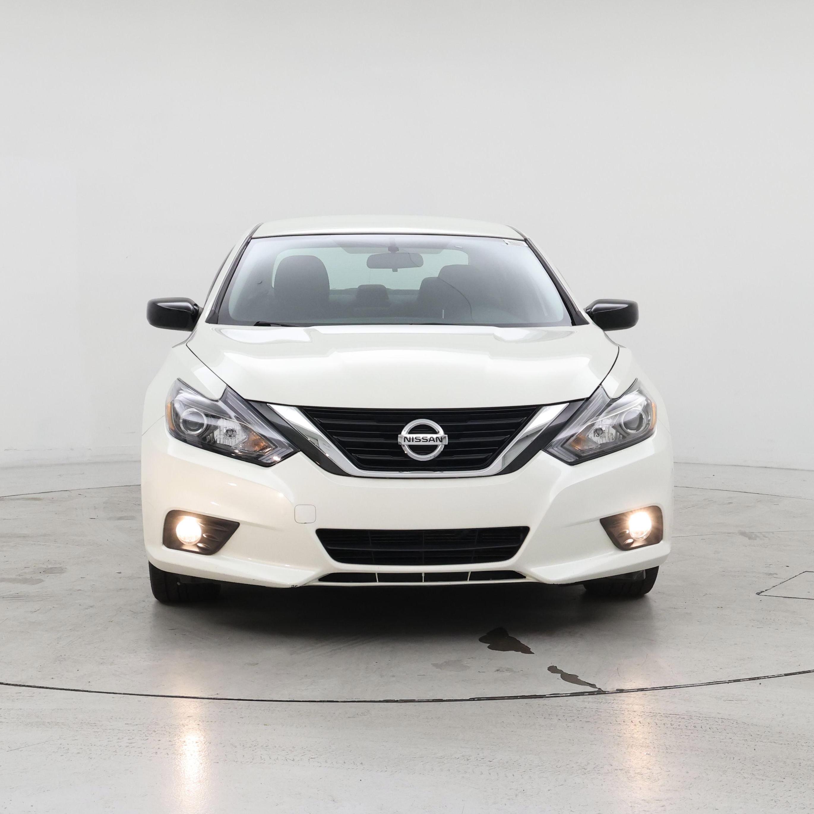 Thumbnail: 2018 Nissan Altima - 5