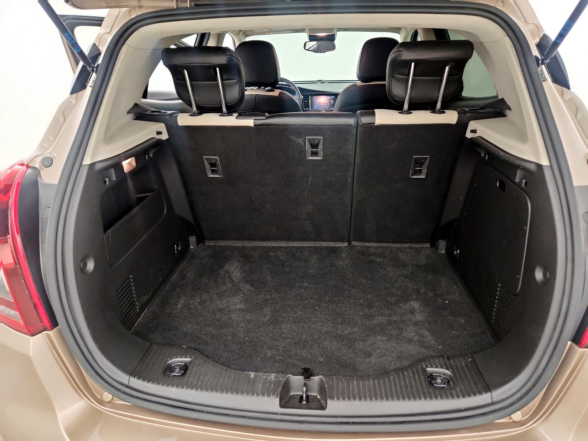 Thumbnail: 2019 Buick Encore - 20
