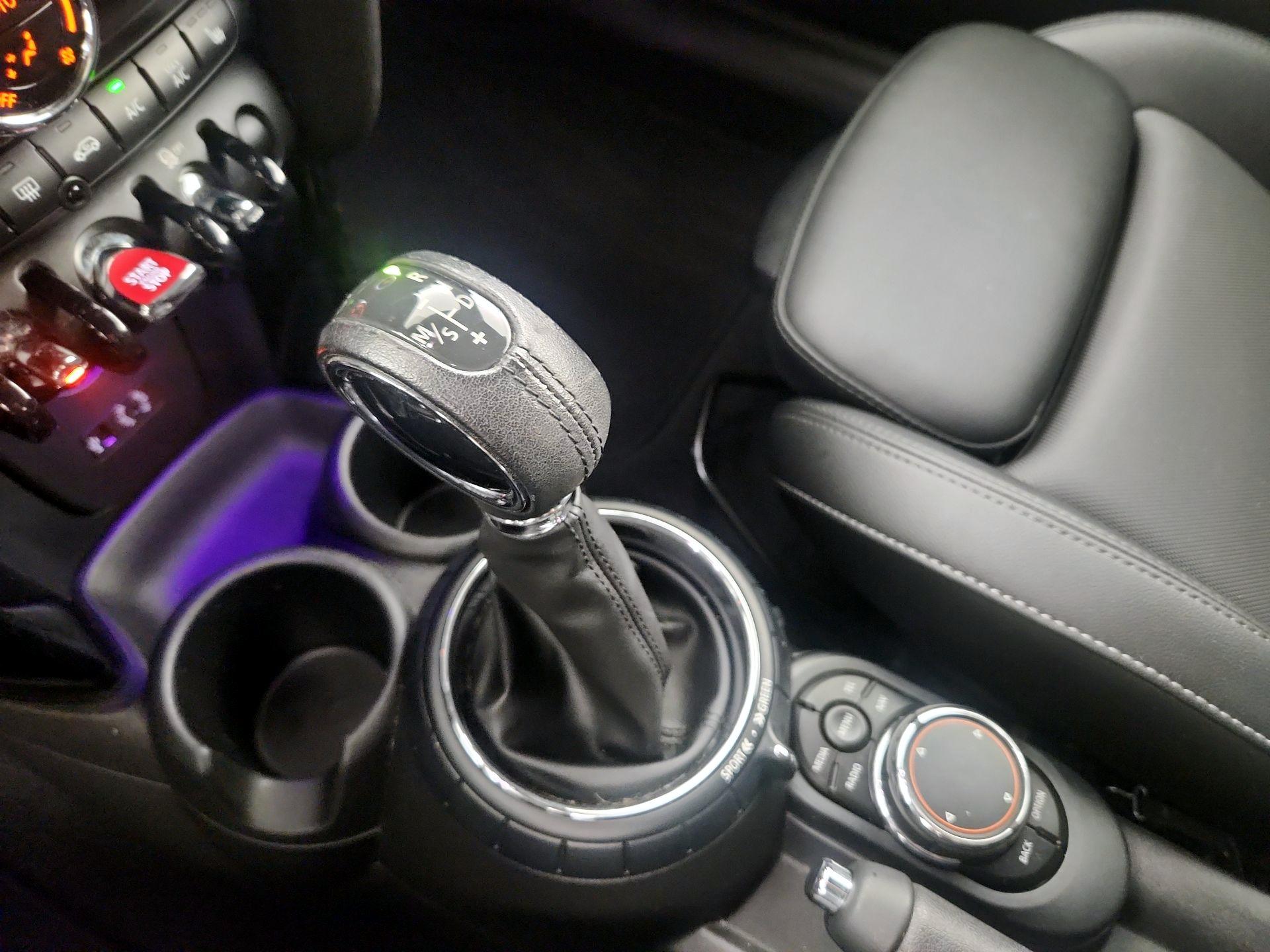 Thumbnail: 2017 MINI Cooper - 18