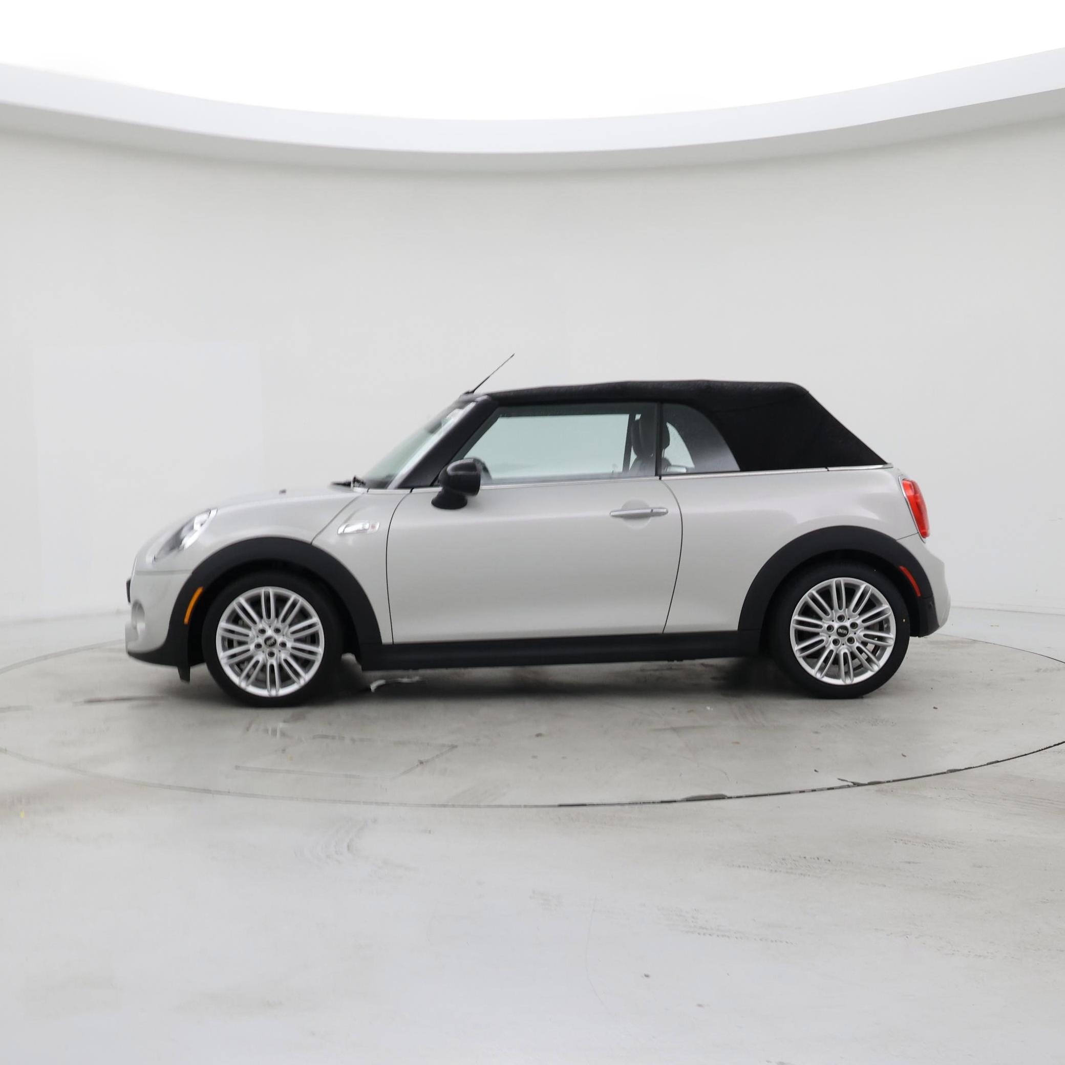 Thumbnail: 2017 MINI Cooper - 3